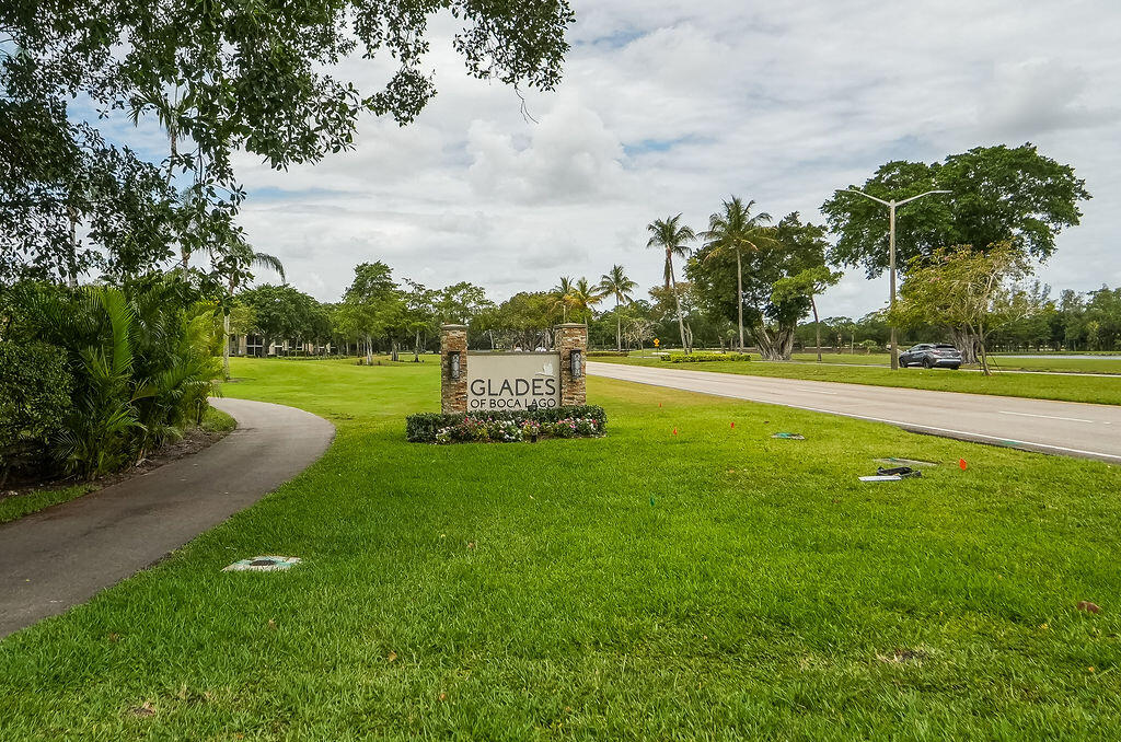 GLADES OF BOCA LAGO CONDO - Residential Lease