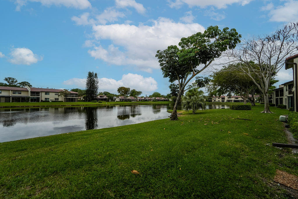 GLADES OF BOCA LAGO CONDO - Residential Lease