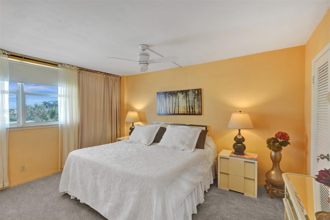 HILLSBORO LE BARON CONDO - Residential