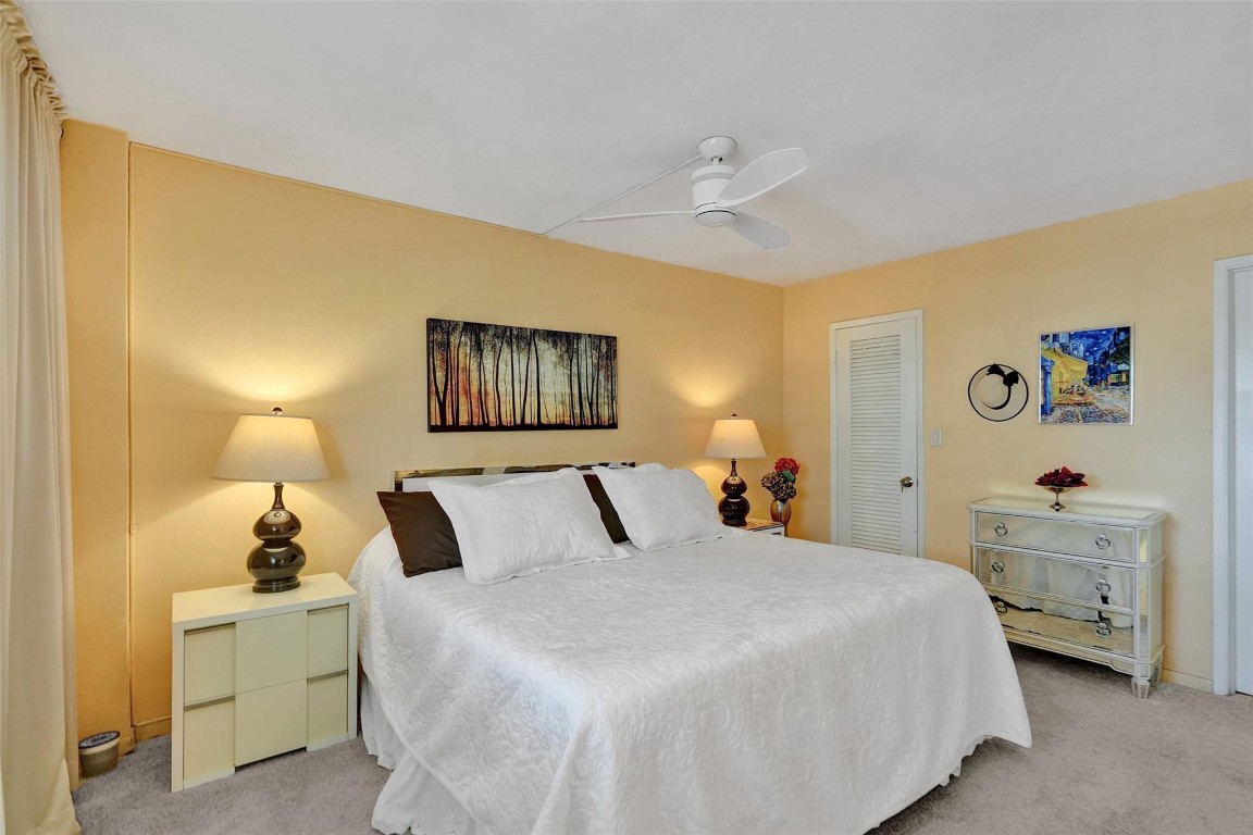 HILLSBORO LE BARON CONDO - Residential