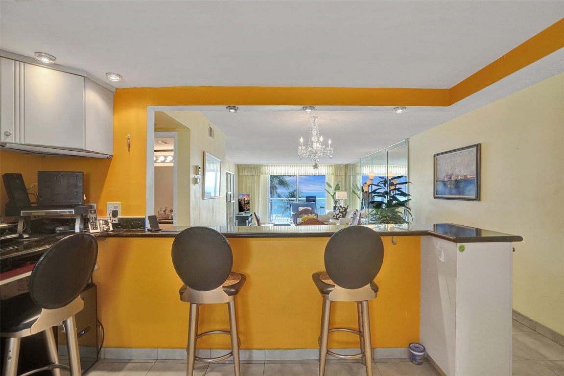 HILLSBORO LE BARON CONDO - Residential