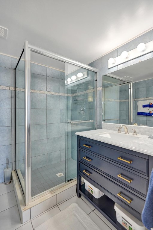 HILLSBORO LE BARON CONDO - Residential