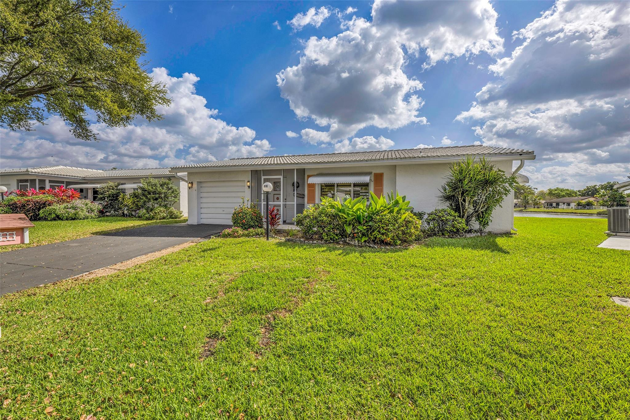 LAUDERDALE WEST SEC 4 - Residential