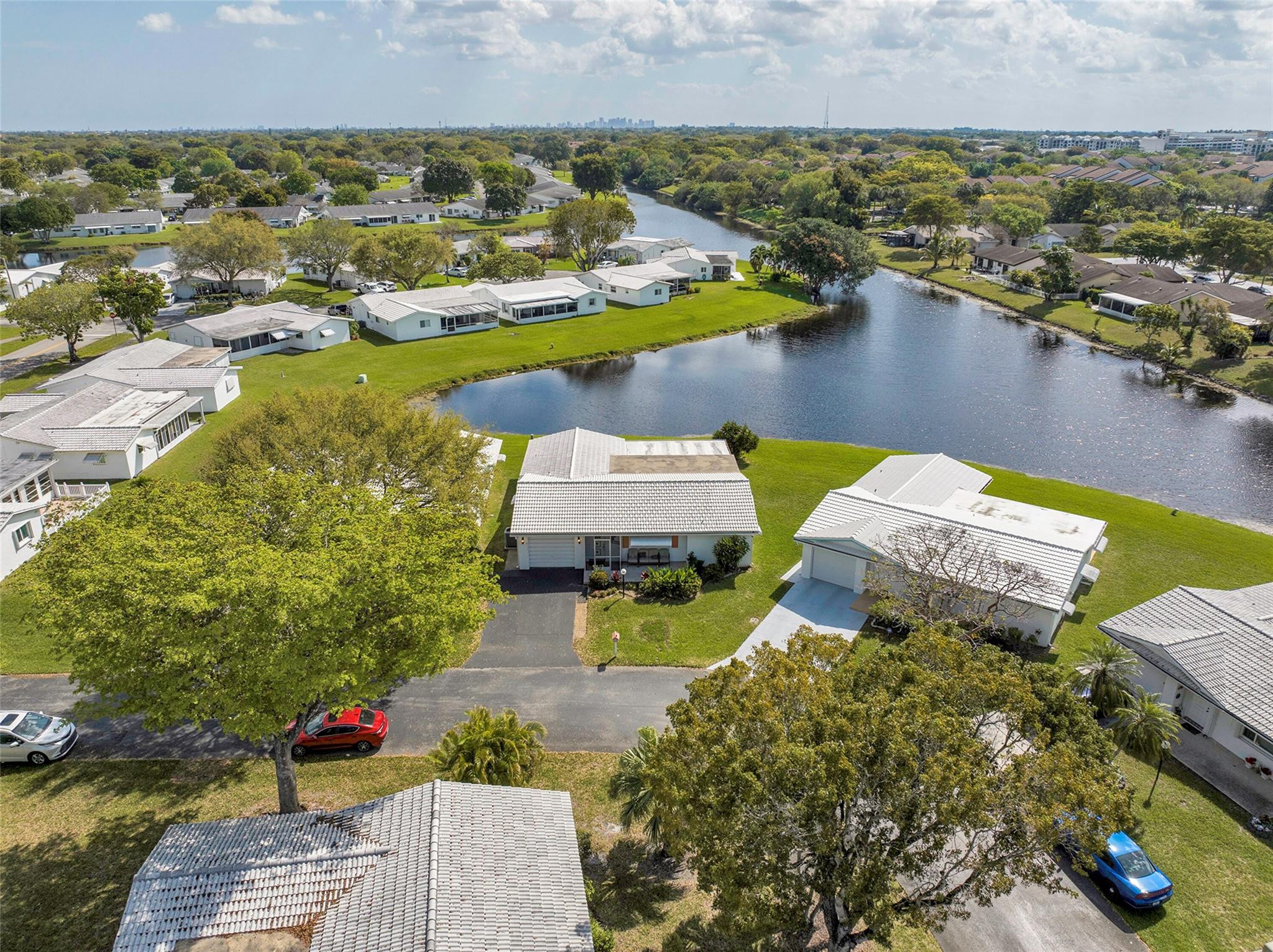 LAUDERDALE WEST SEC 4 - Residential
