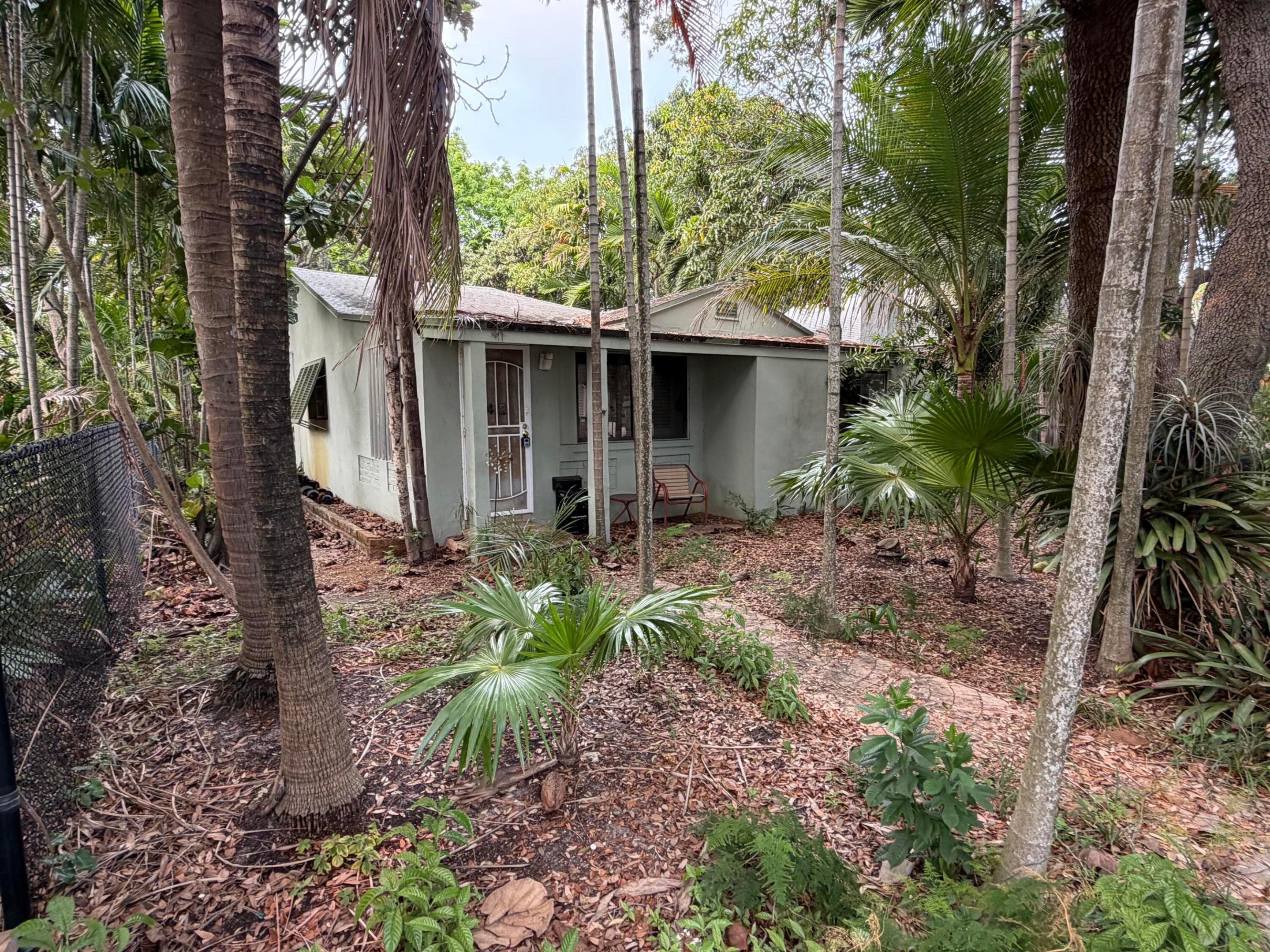 DANIA HEIGHTS EXT - Residential
