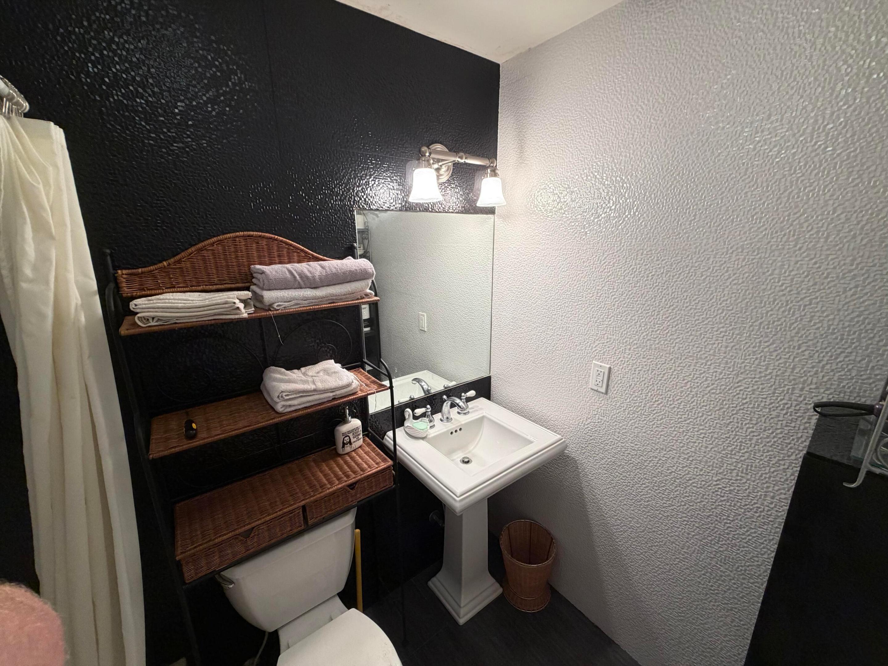 DANIA HEIGHTS EXT - Residential