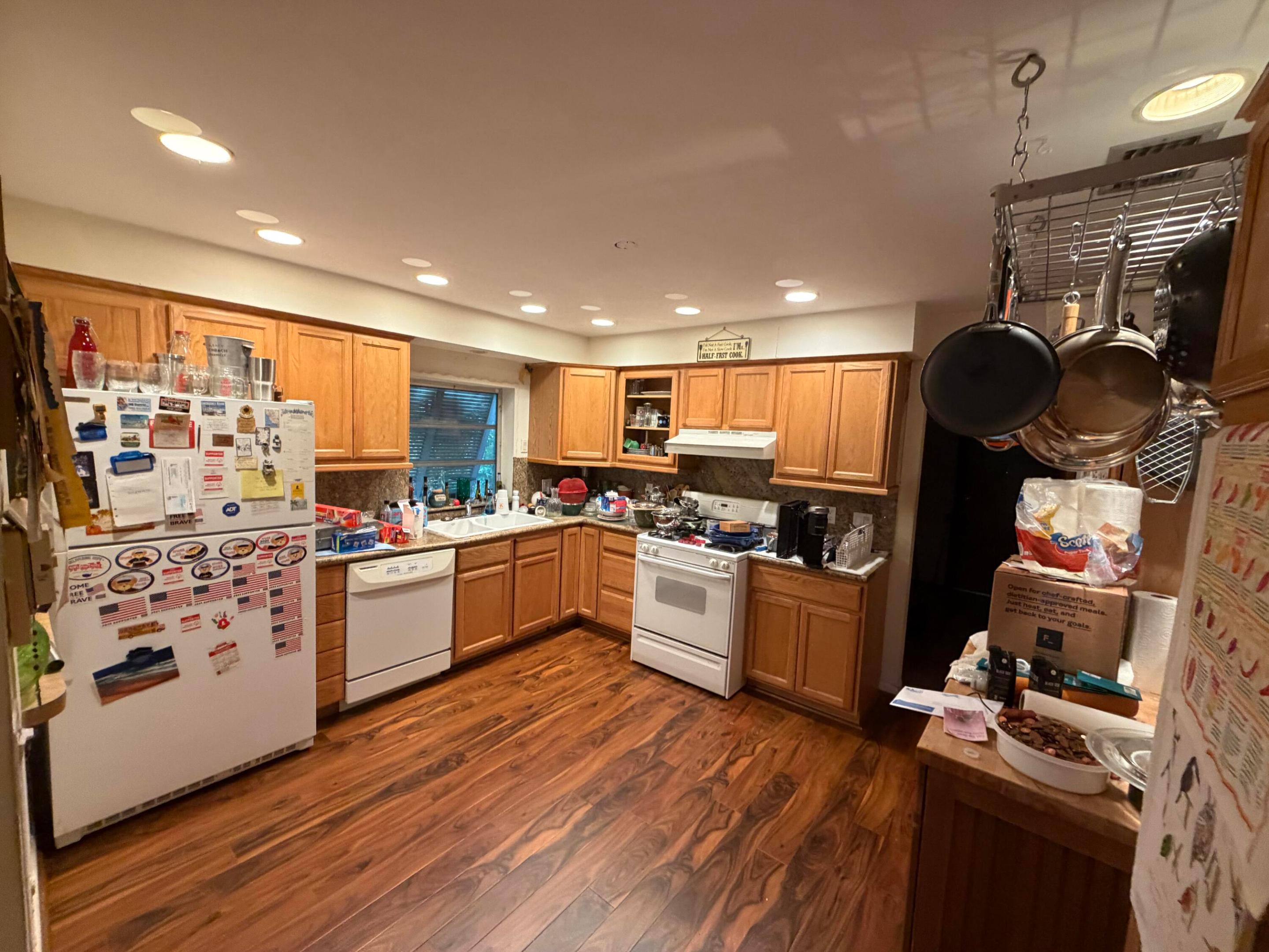 DANIA HEIGHTS EXT - Residential
