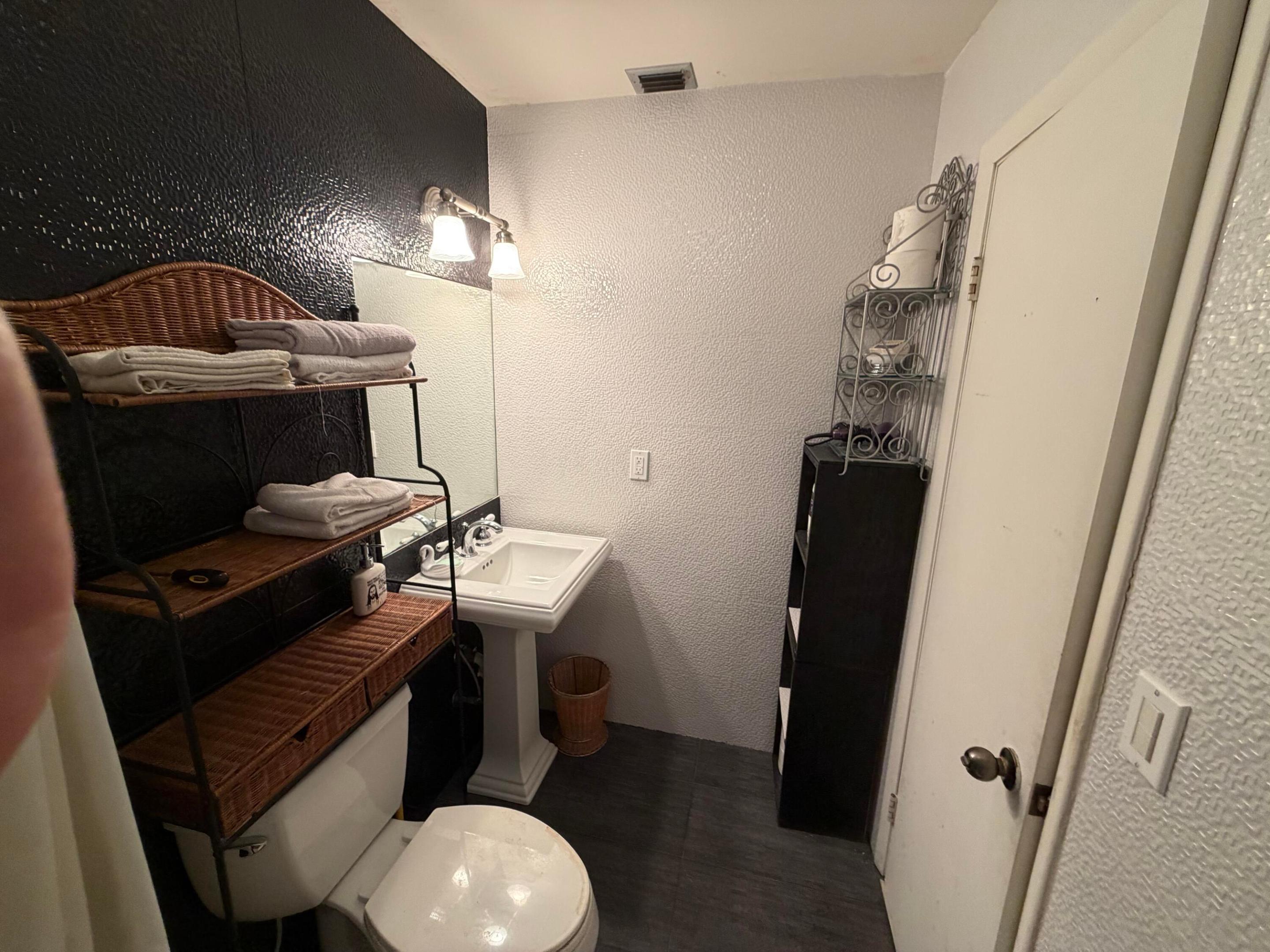 DANIA HEIGHTS EXT - Residential
