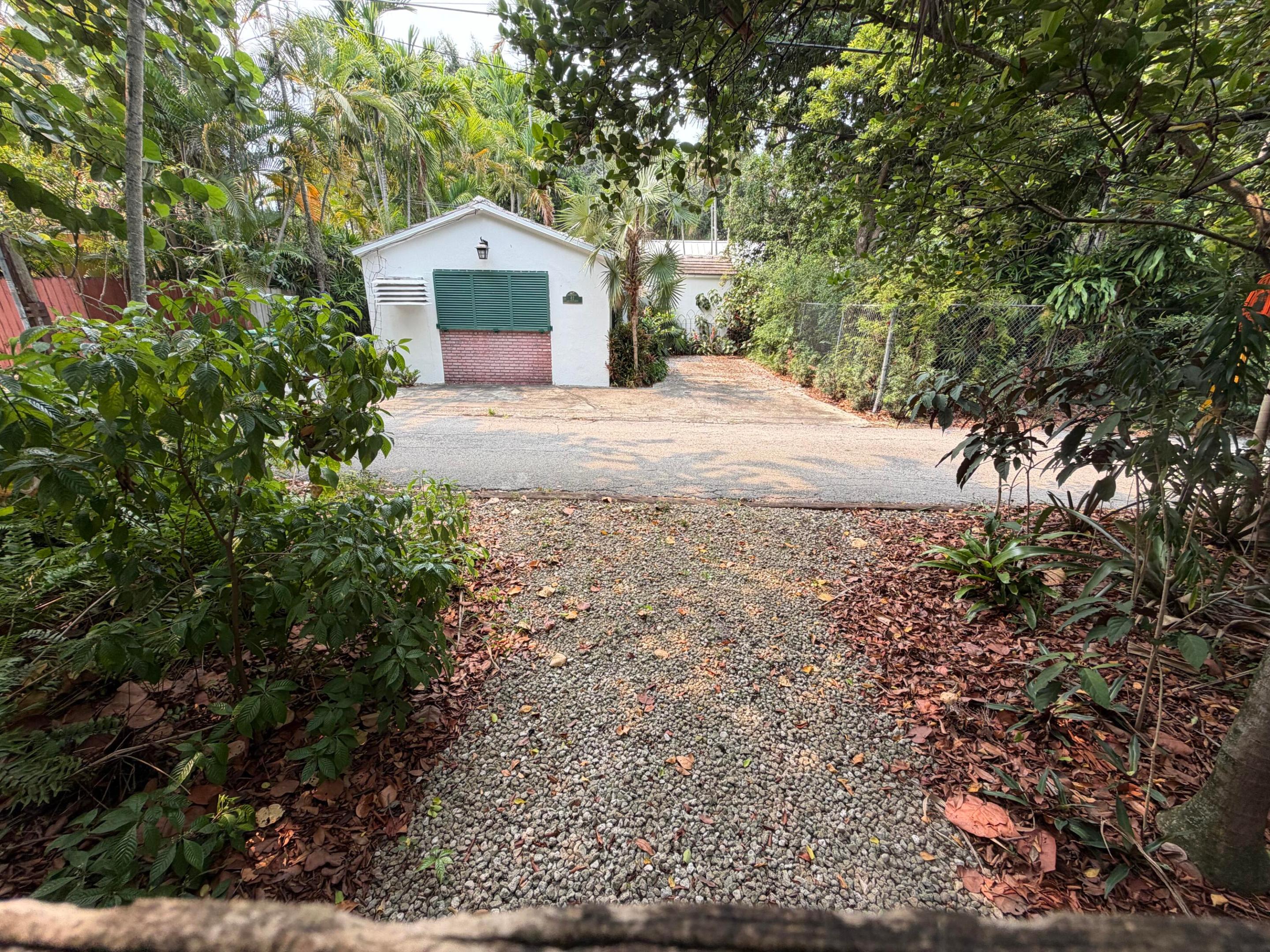 DANIA HEIGHTS EXT - Residential