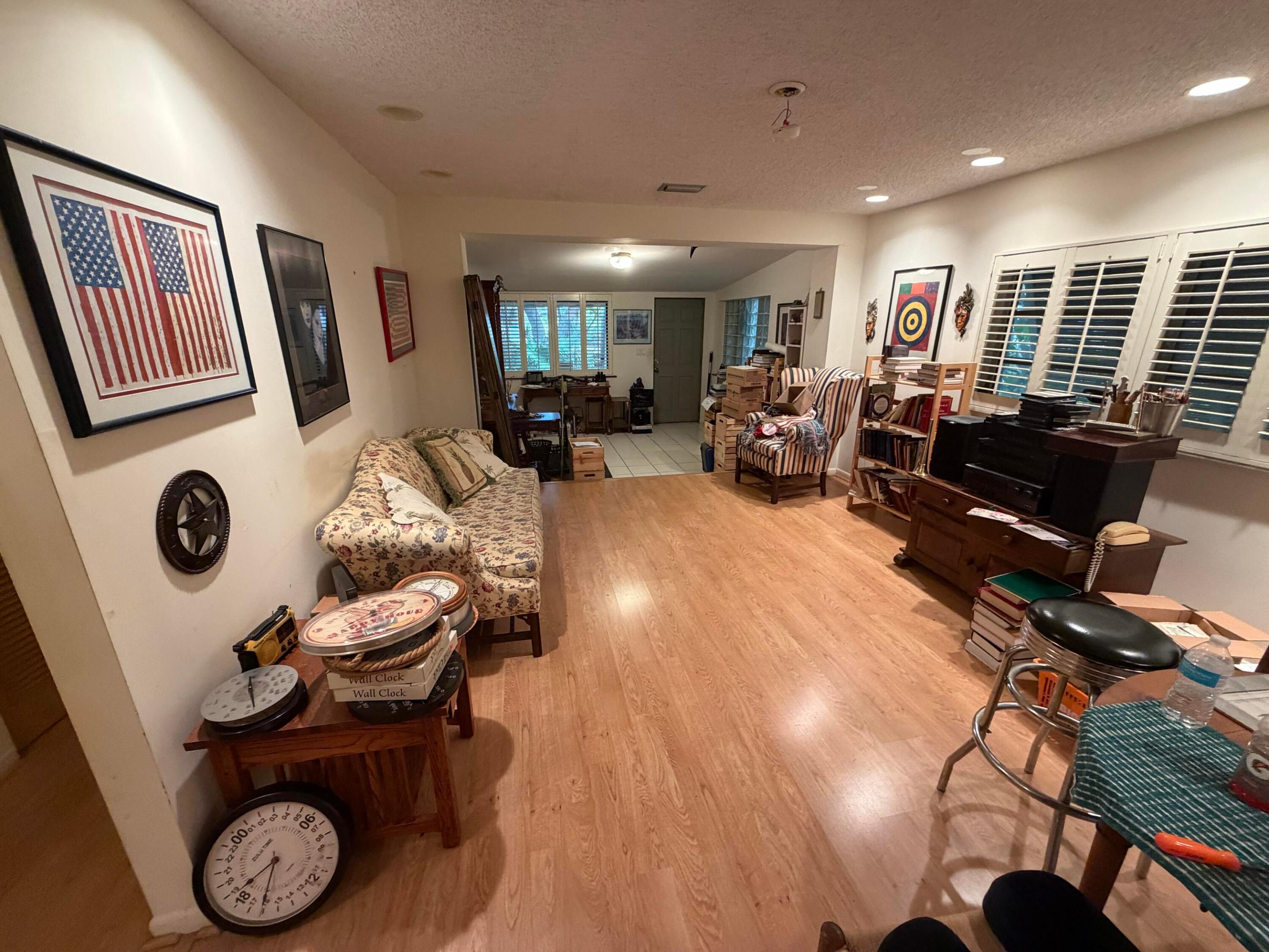 DANIA HEIGHTS EXT - Residential