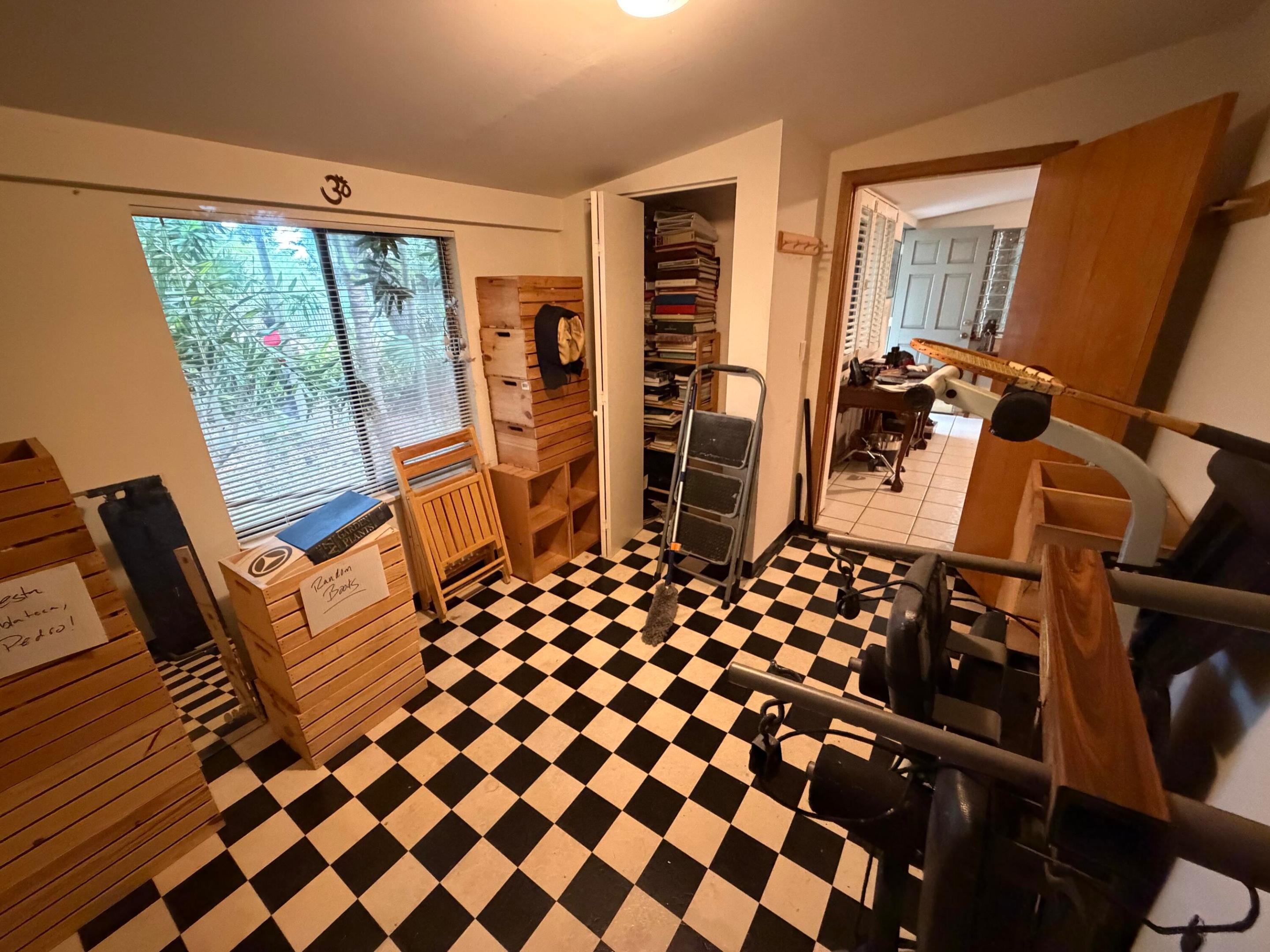 DANIA HEIGHTS EXT - Residential