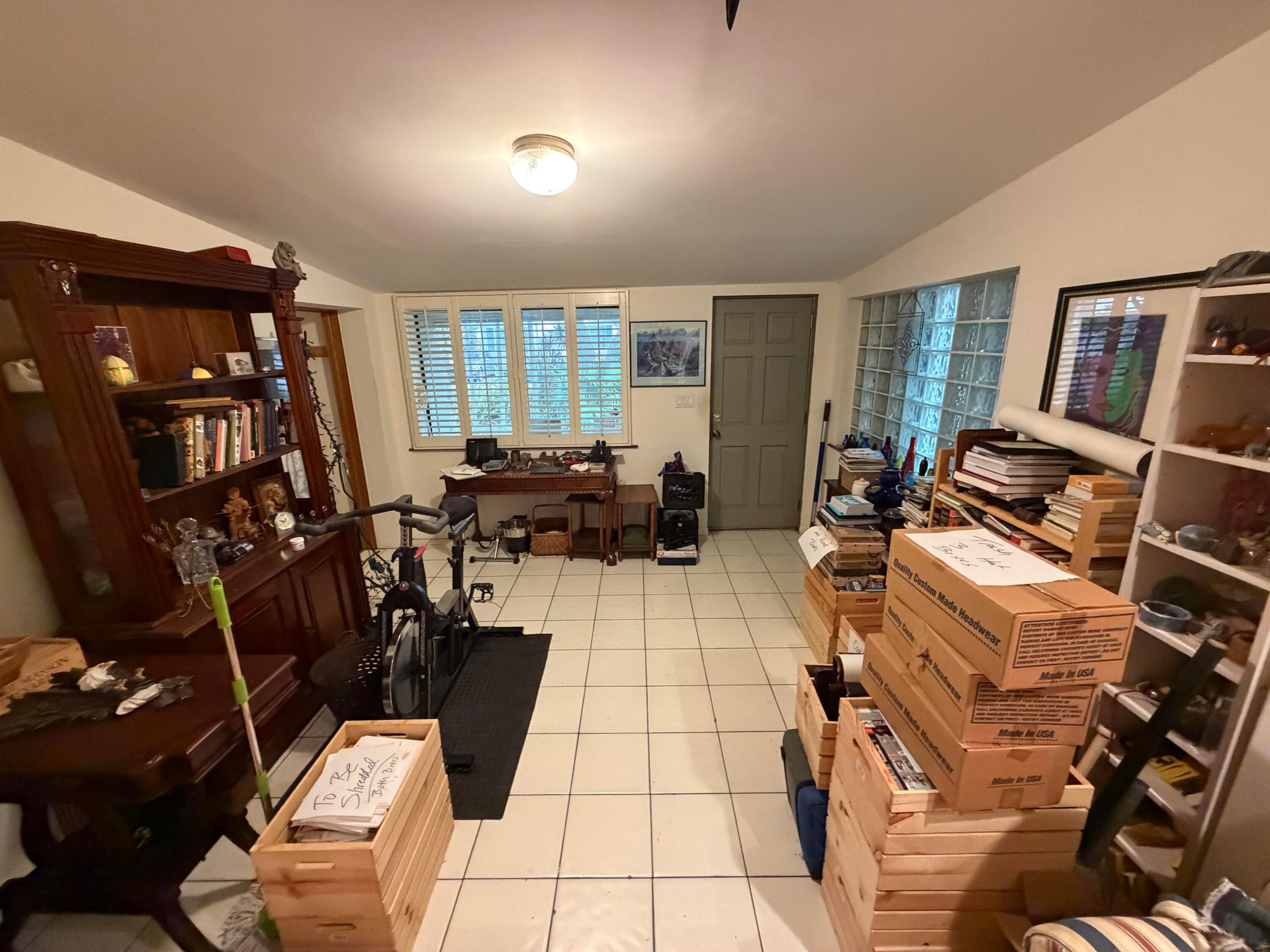 DANIA HEIGHTS EXT - Residential