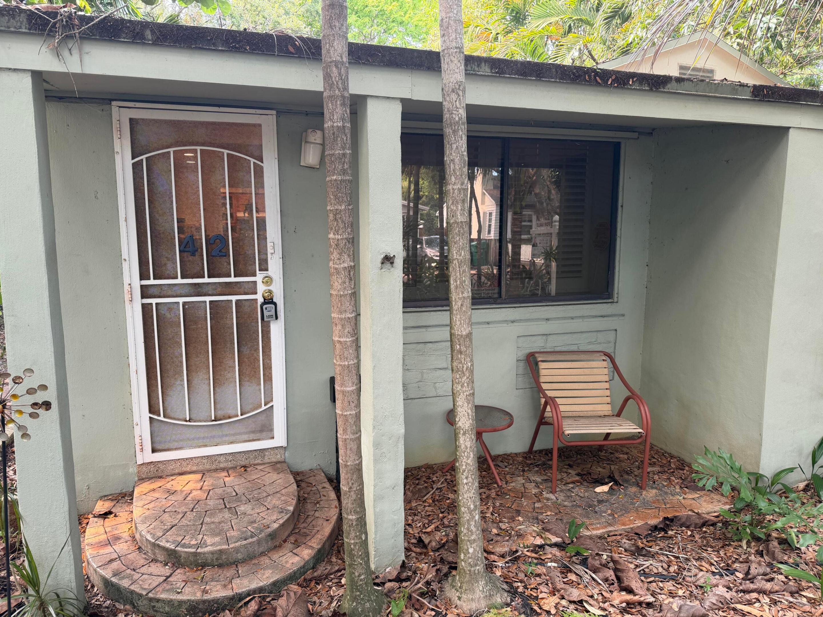 DANIA HEIGHTS EXT - Residential