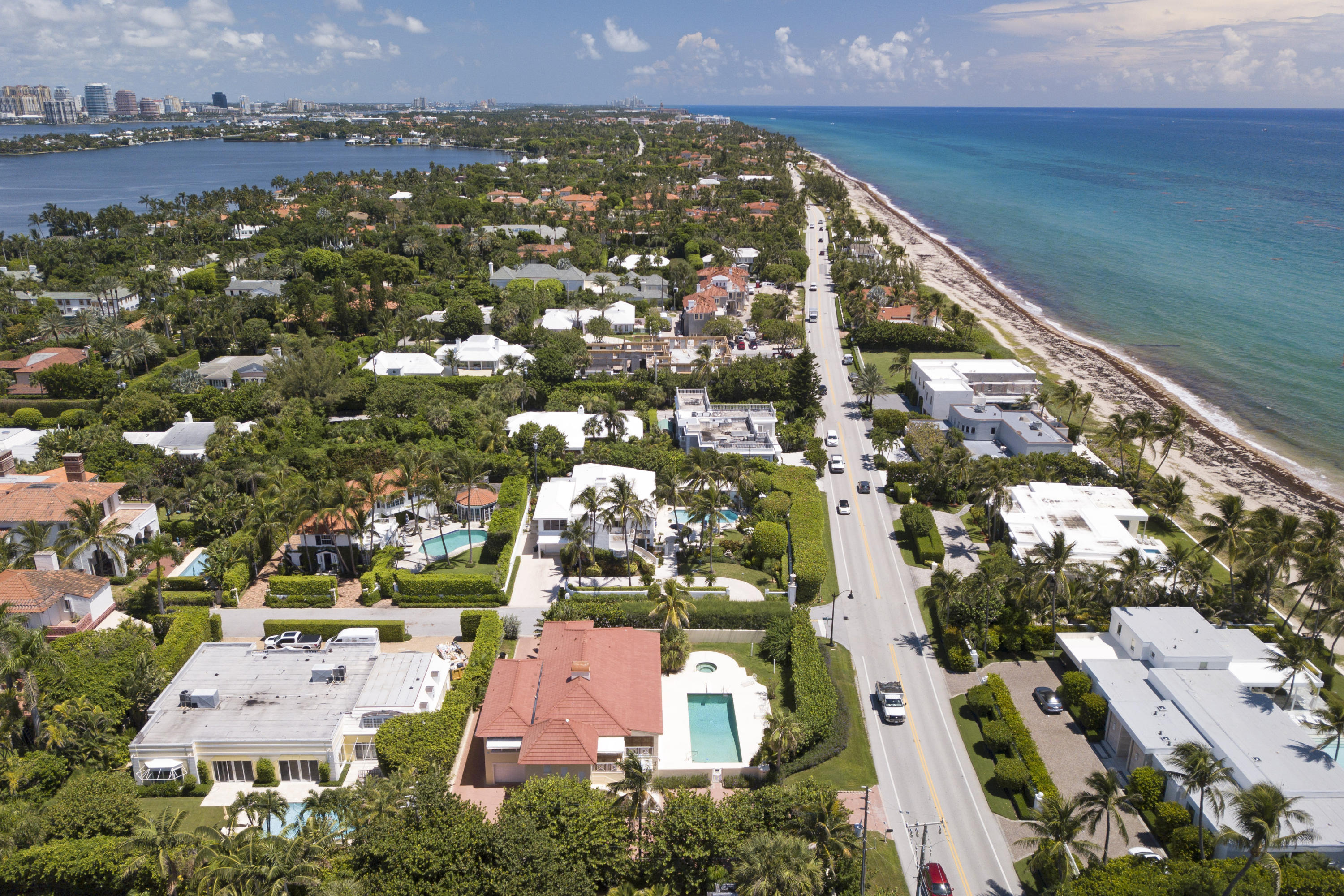 BOULEVARD ESTATES - Land