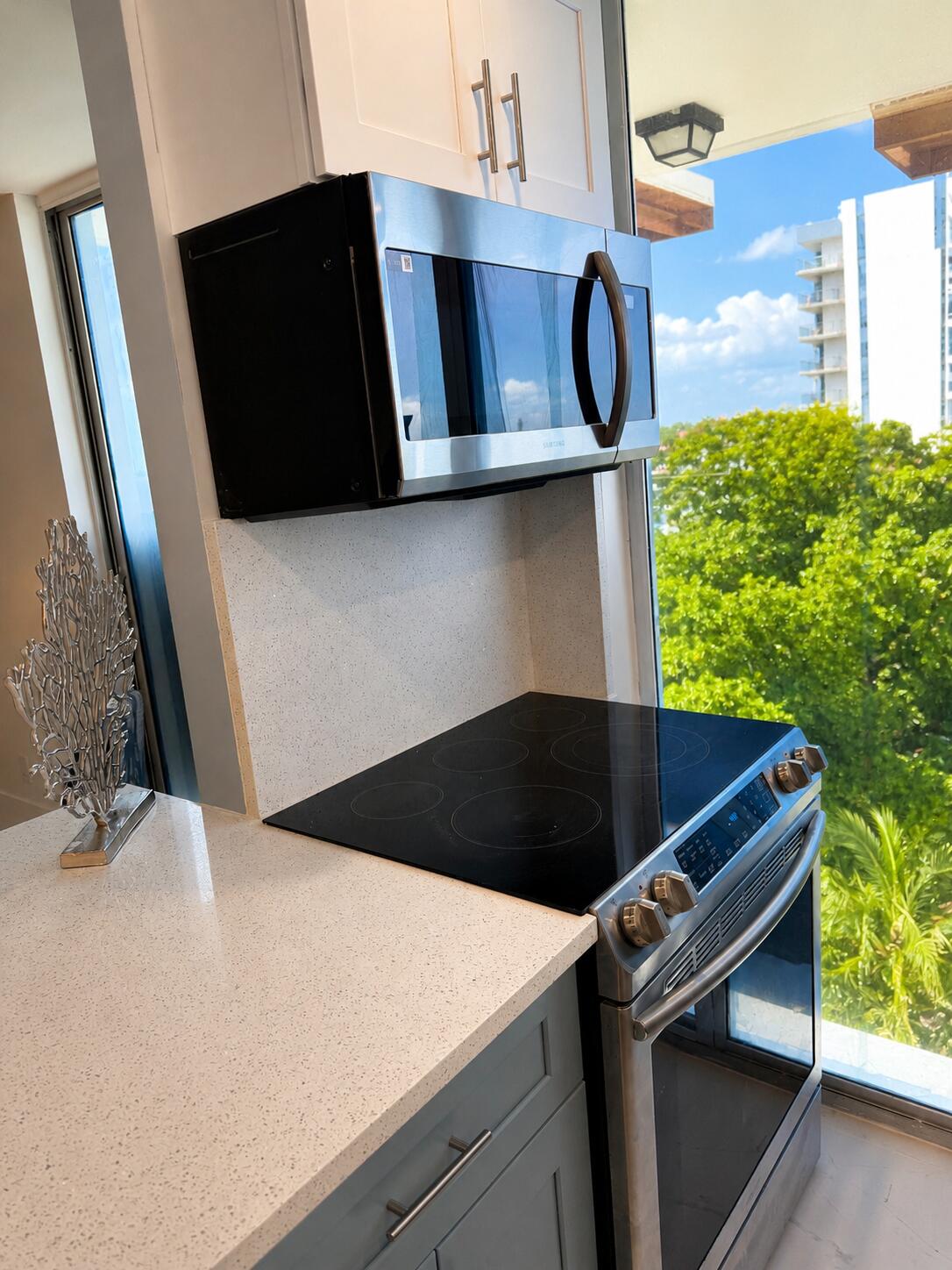 INTRACOASTAL TOWER - Residential