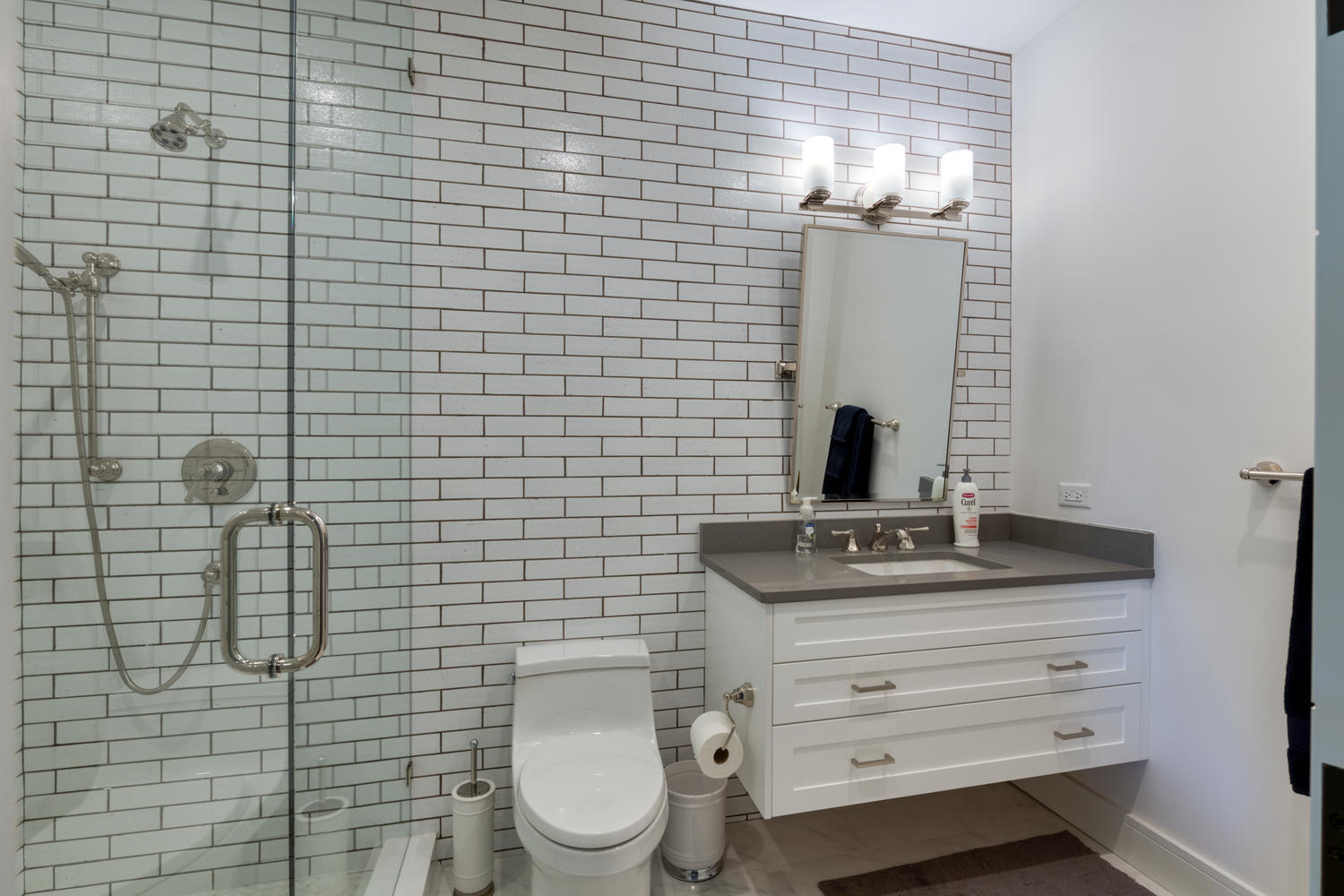 KENSINGTON - Residential