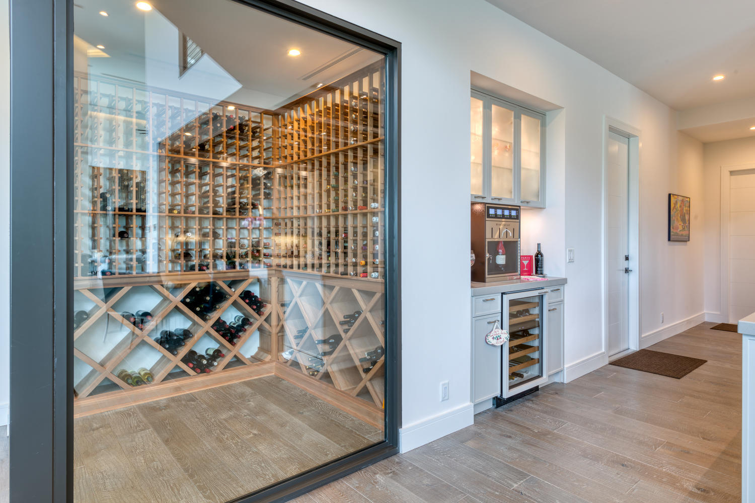 KENSINGTON - Residential
