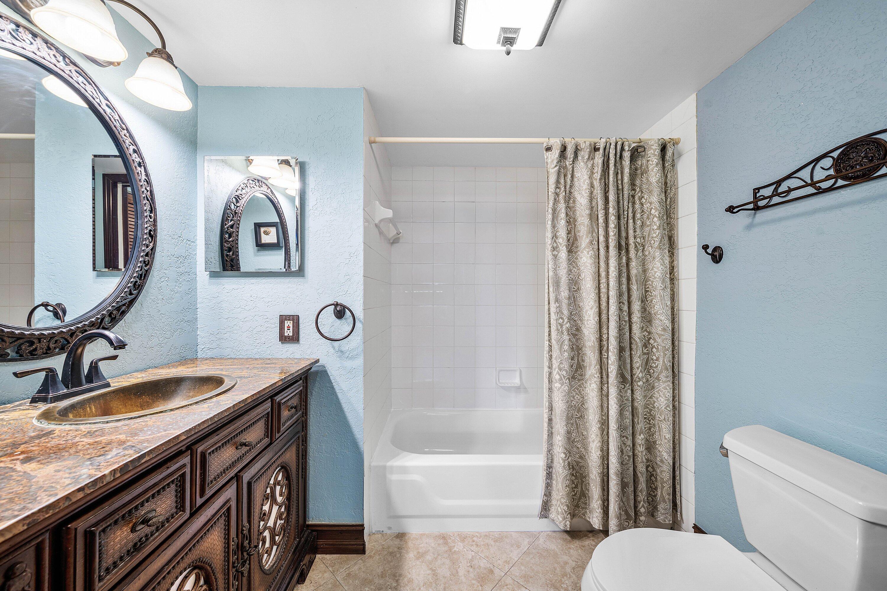 YACHT CLUB ON THE INTRACOASTAL CONDO - Residential Lease