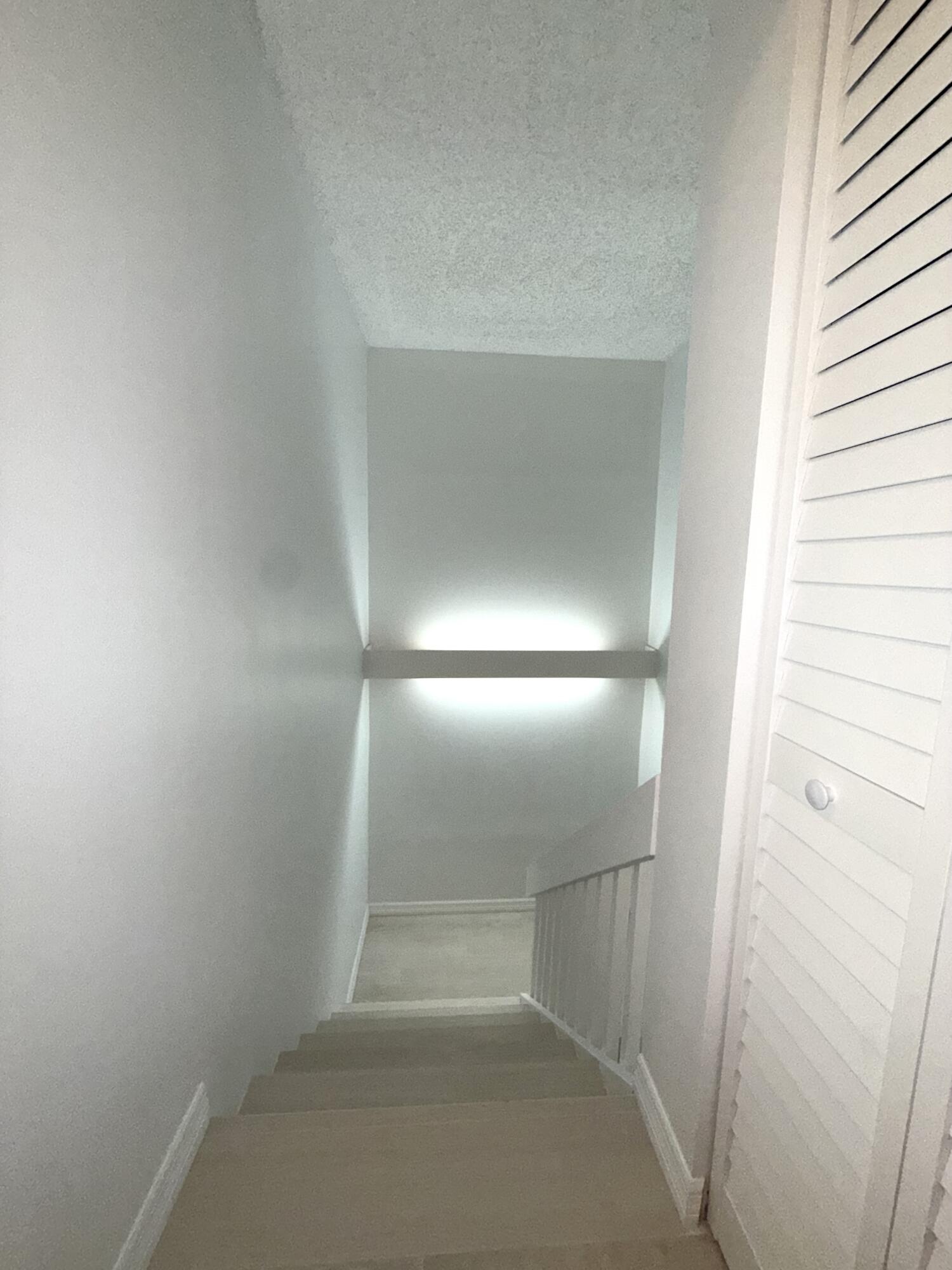 SOMERSET - Residential Lease