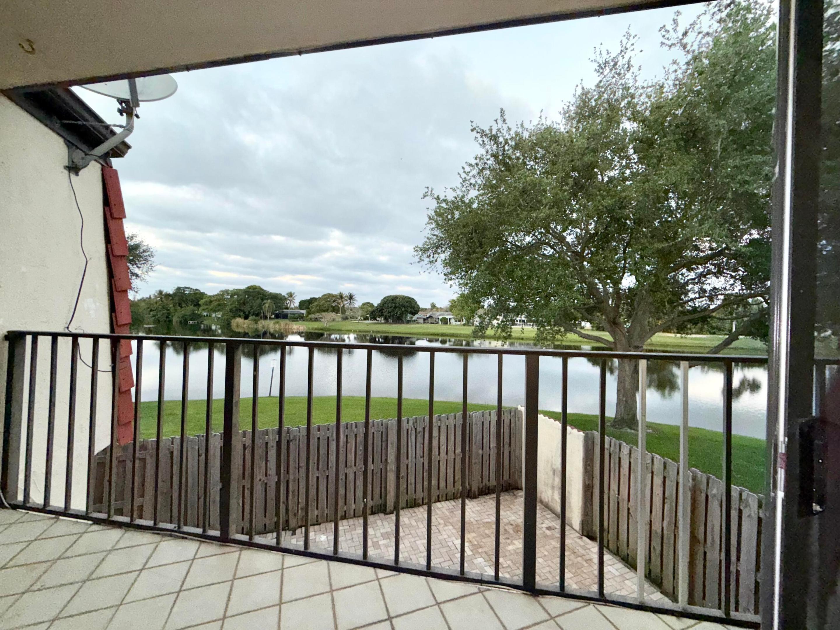 SOMERSET - Residential Lease