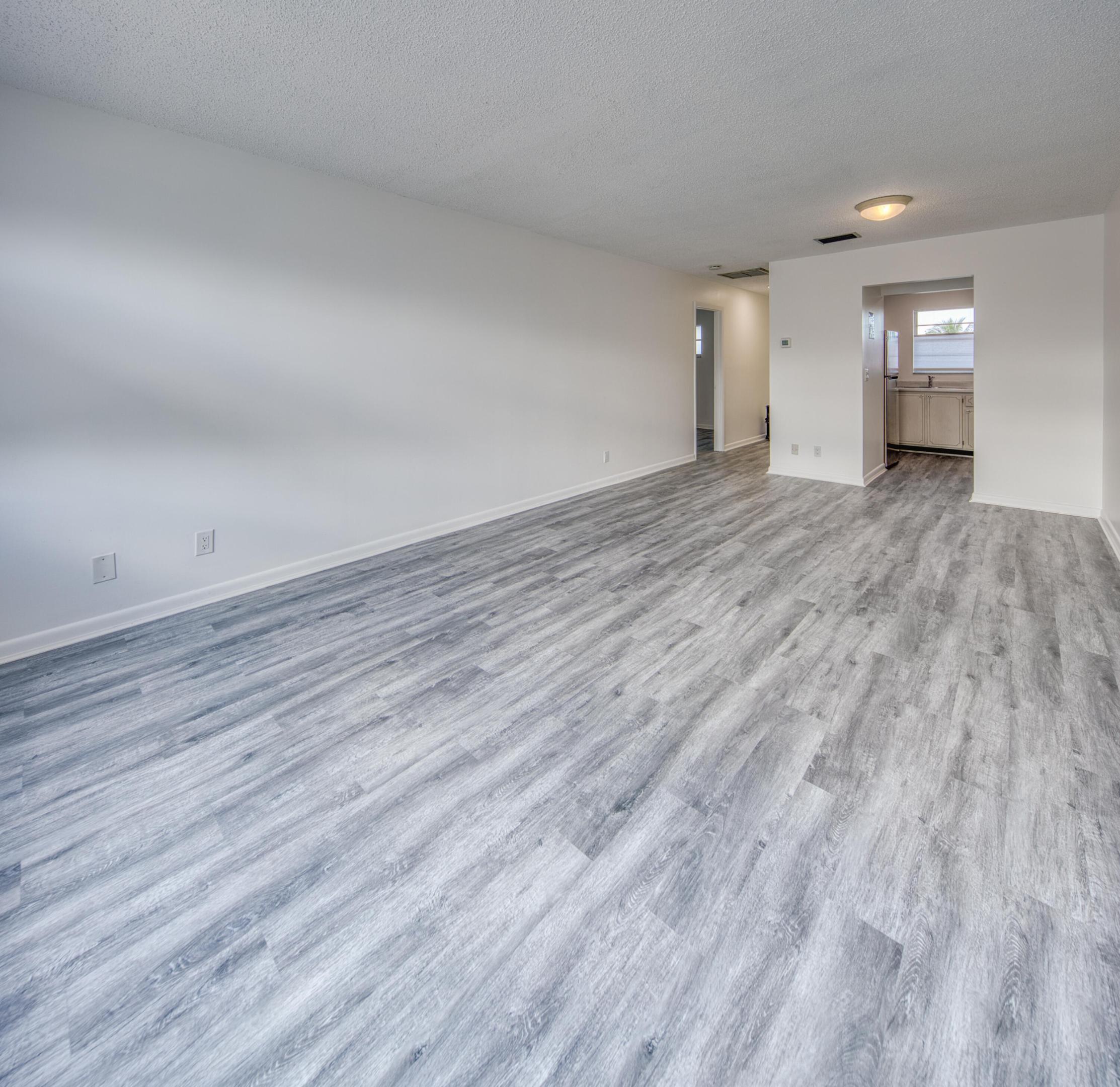 FOUR PALMS APTS CONDO - Residential