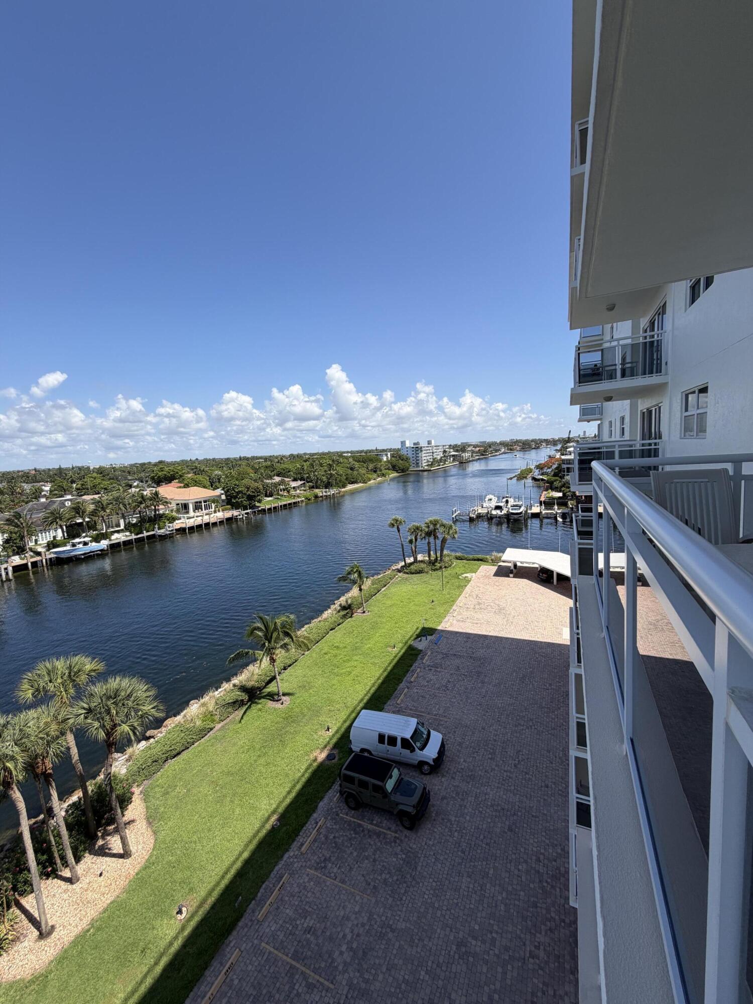 HILLSBORO ISLAND HOUSE CONDO - Residential Lease