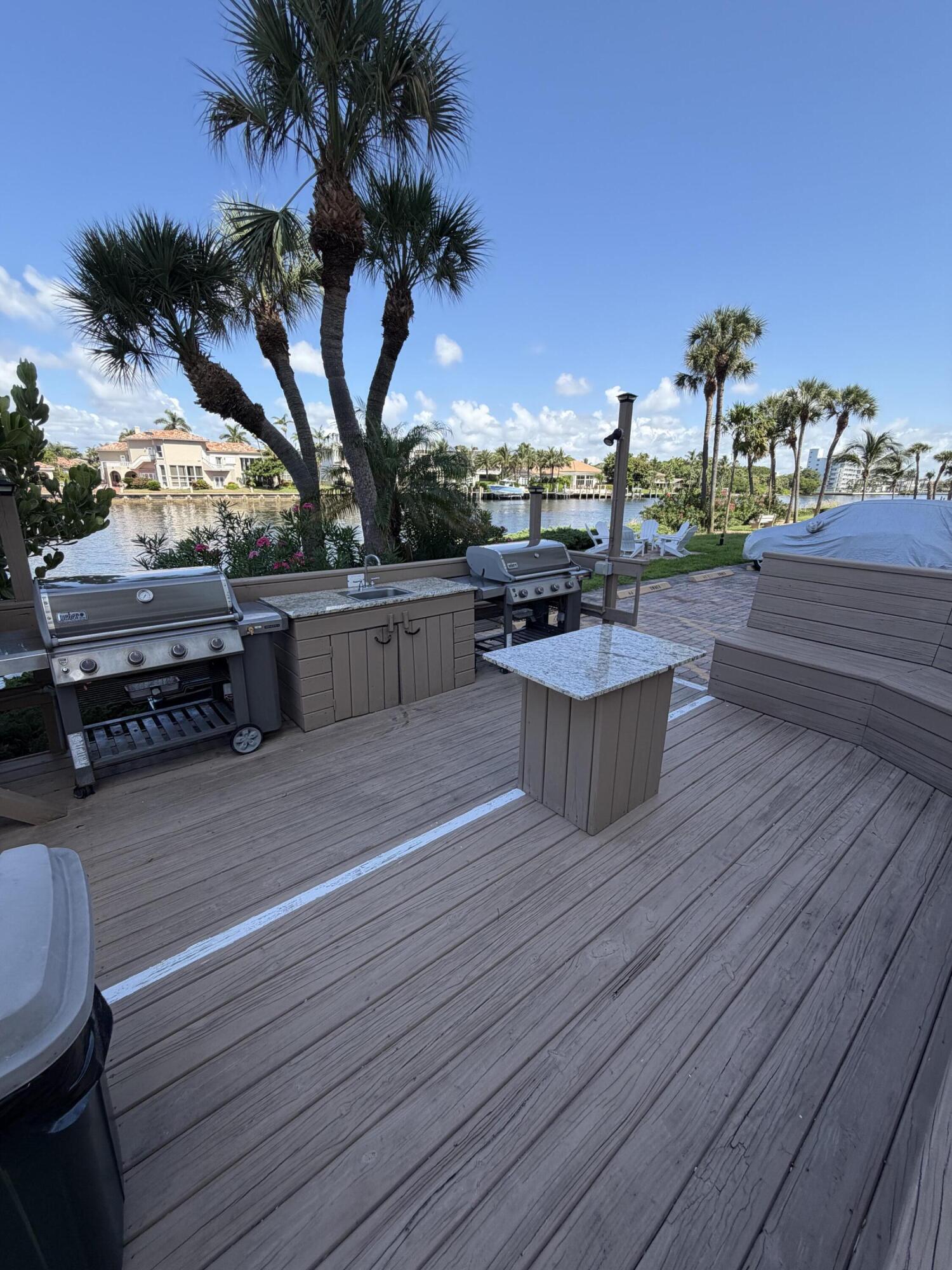 HILLSBORO ISLAND HOUSE CONDO - Residential Lease