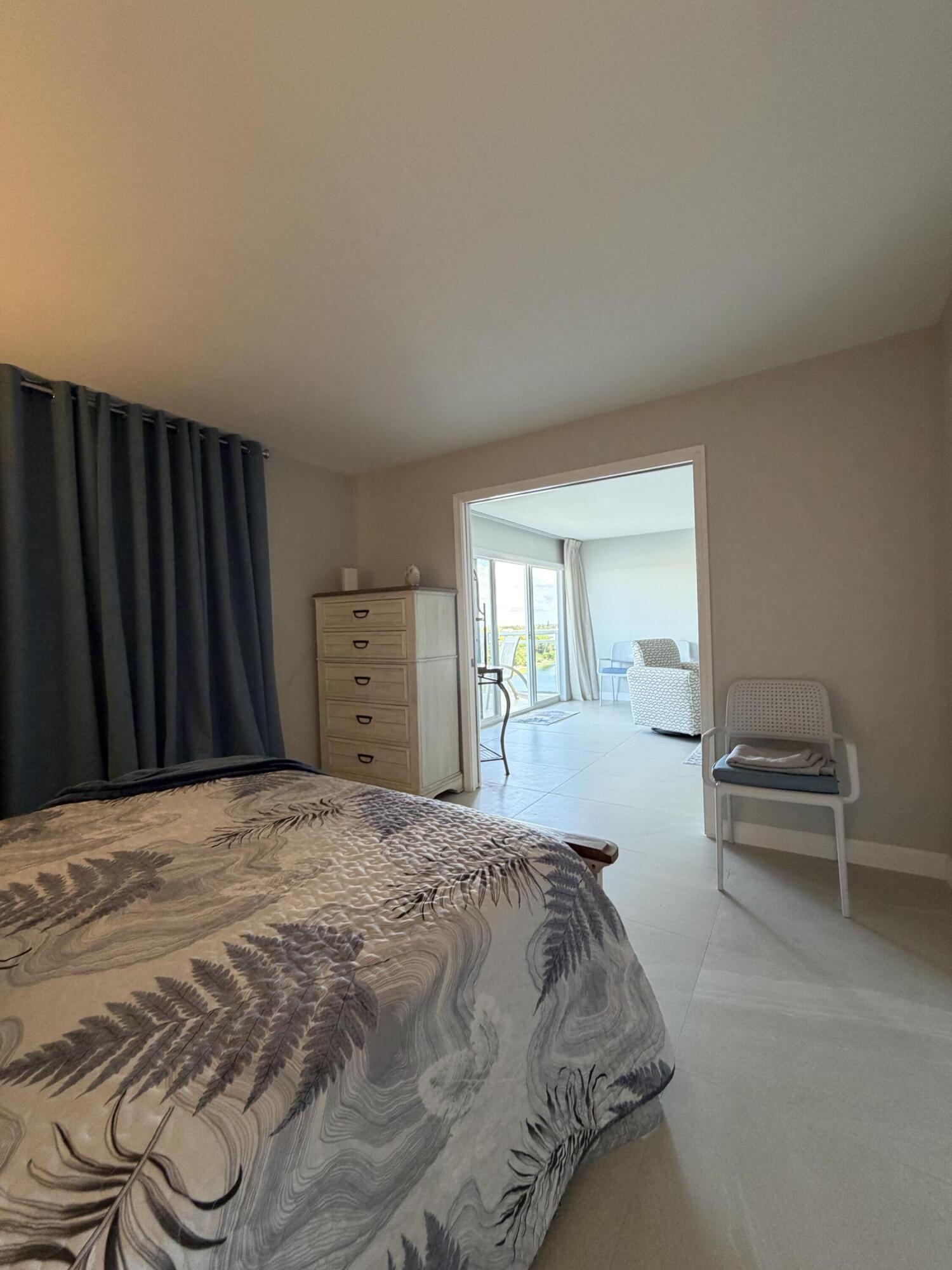 HILLSBORO ISLAND HOUSE CONDO - Residential Lease