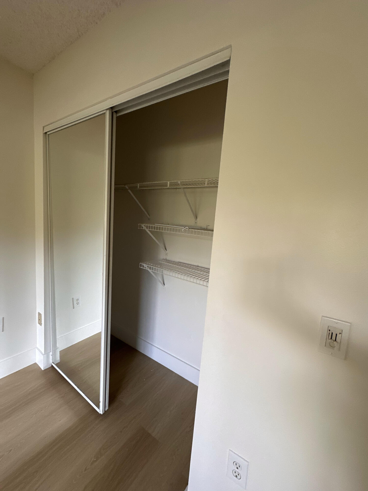 SUFFOLK AT CENTURY VILLAGE - Residential