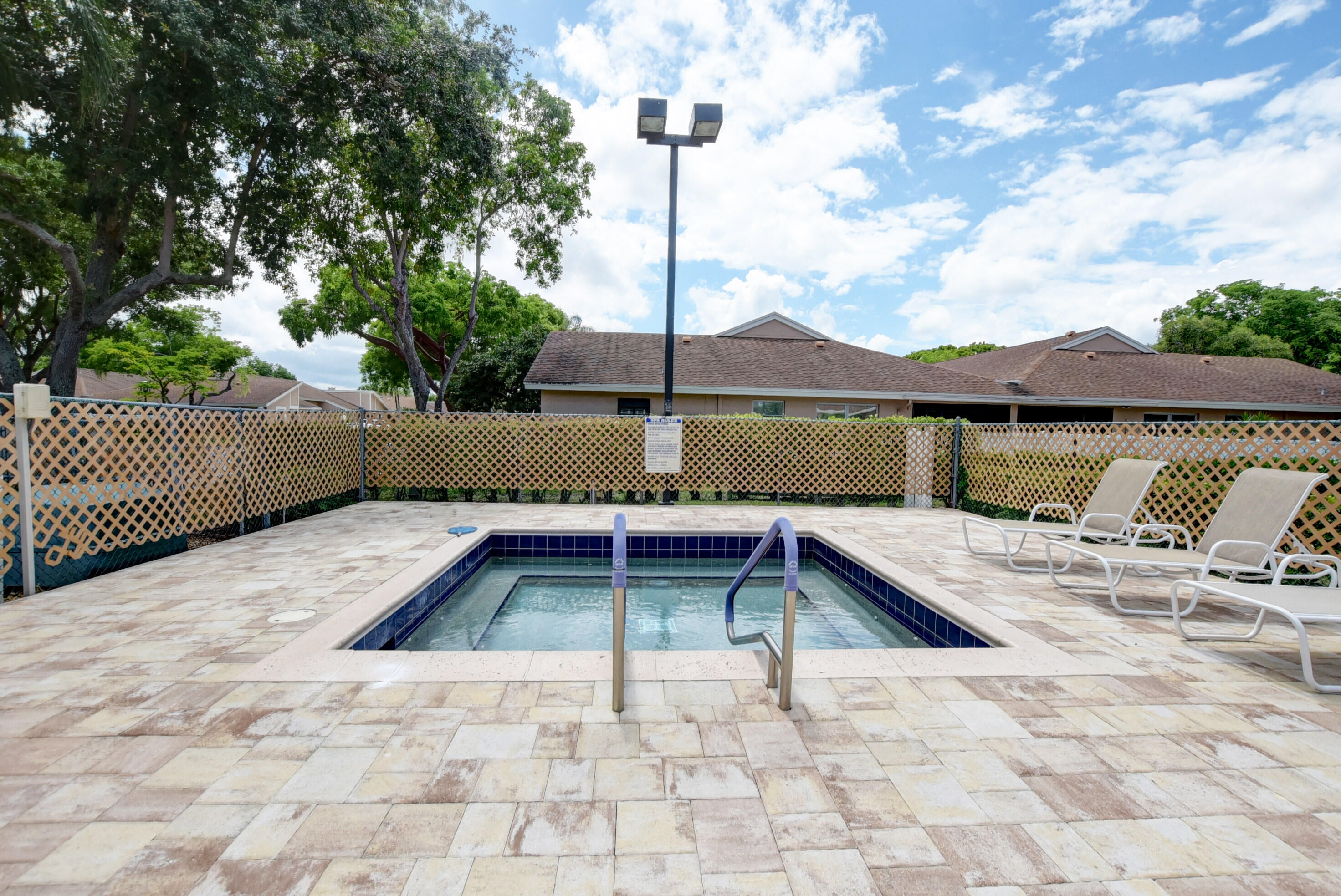 WHISPER WALK /EASTGATE - Residential Lease