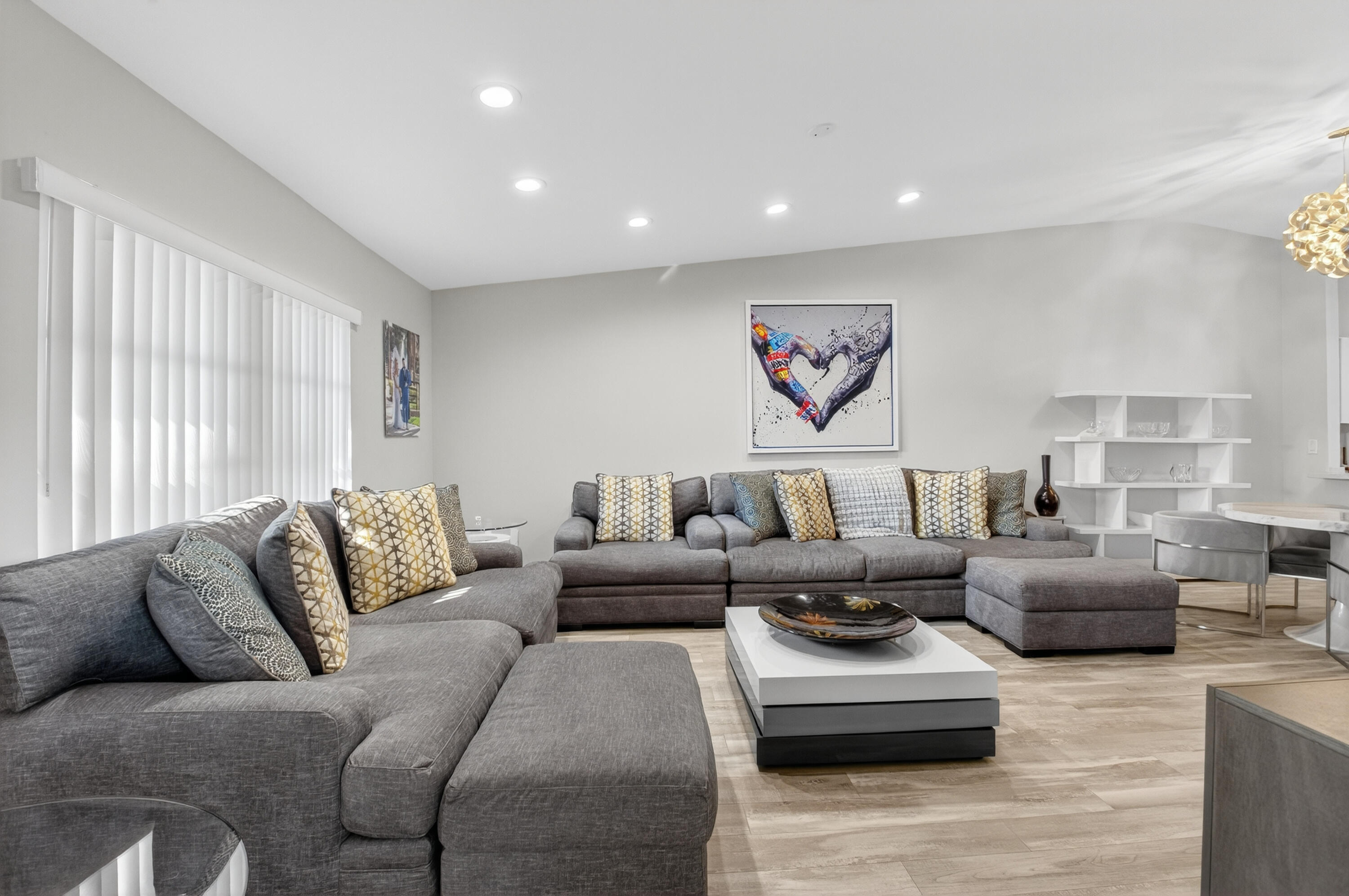 WHISPER WALK /EASTGATE - Residential Lease