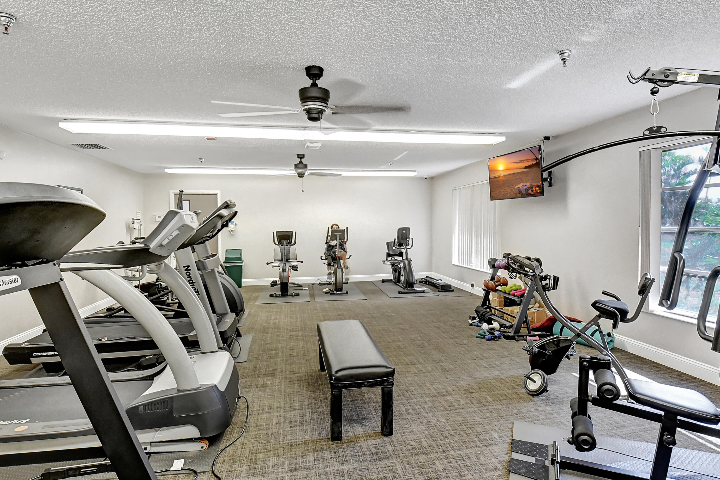 WHISPER WALK /EASTGATE - Residential Lease