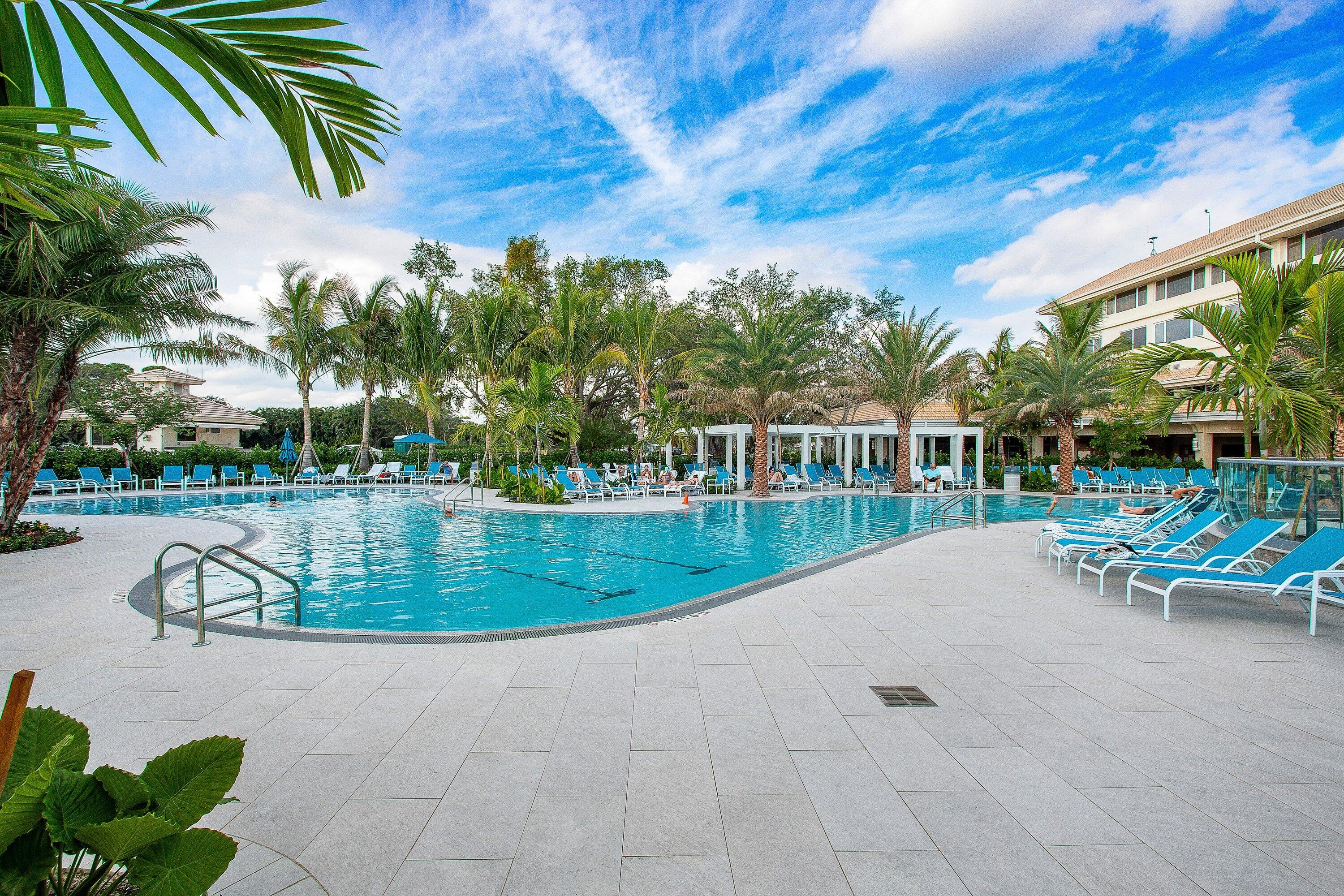 SOUTHPORT AT HUNTERS RUN CONDO - Residential