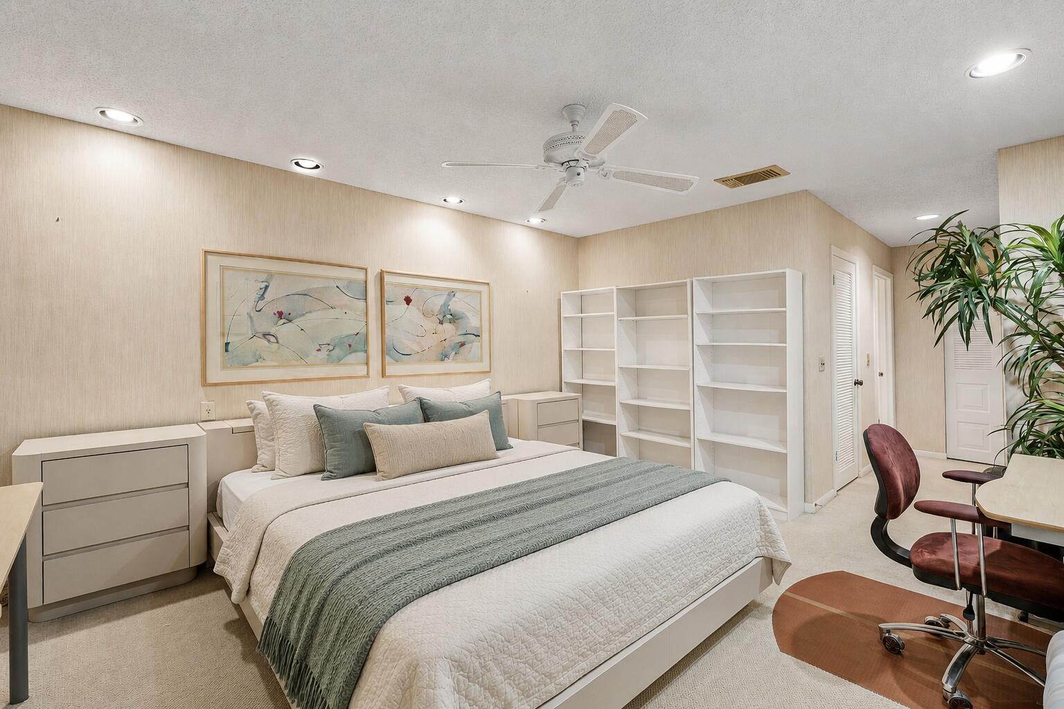 SOUTHPORT AT HUNTERS RUN CONDO - Residential