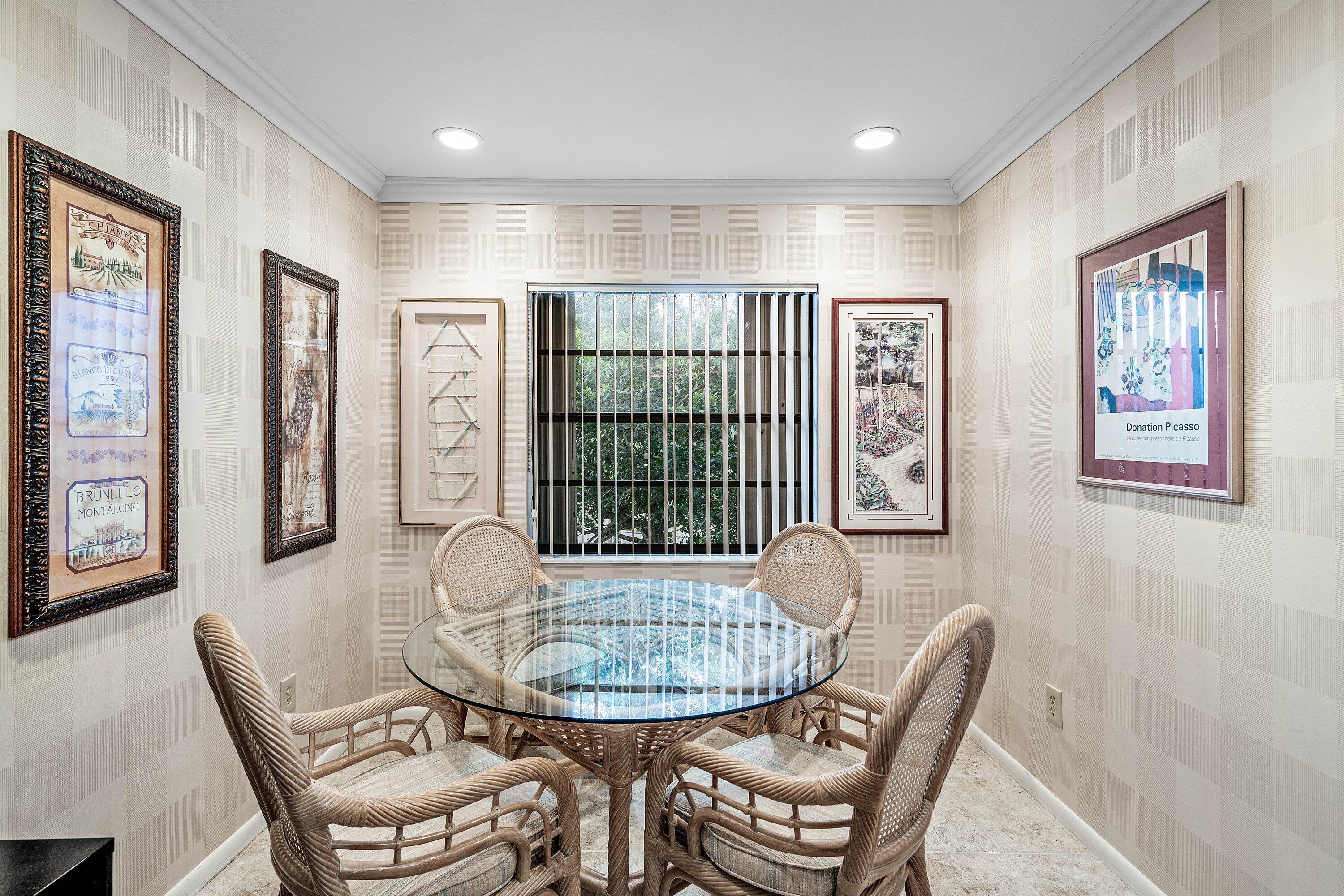SOUTHPORT AT HUNTERS RUN CONDO - Residential