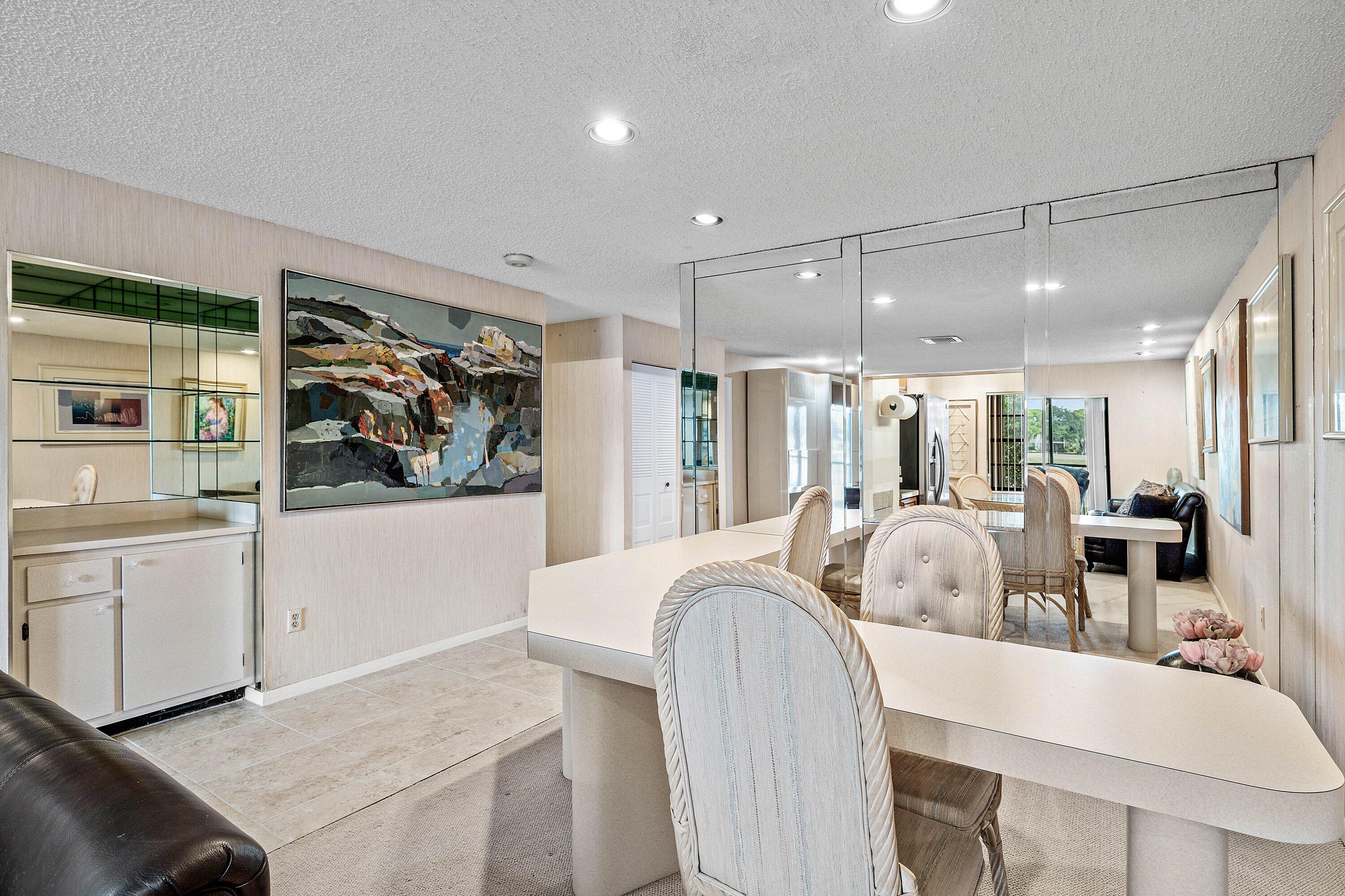 SOUTHPORT AT HUNTERS RUN CONDO - Residential