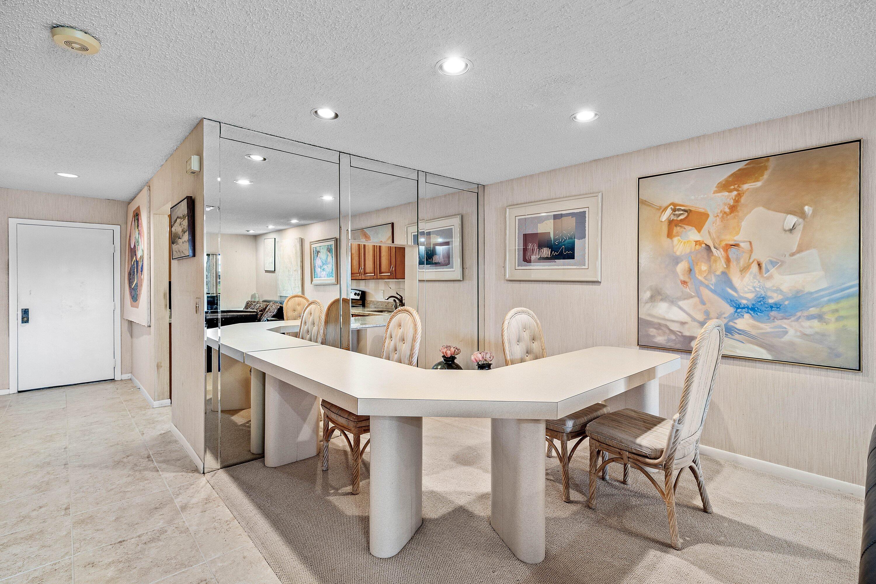 SOUTHPORT AT HUNTERS RUN CONDO - Residential