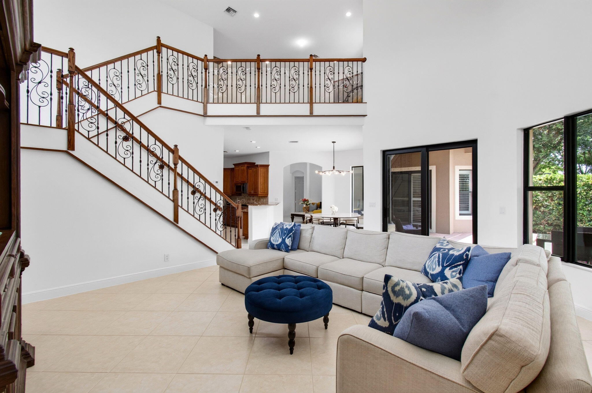 CASA BELLA - Residential