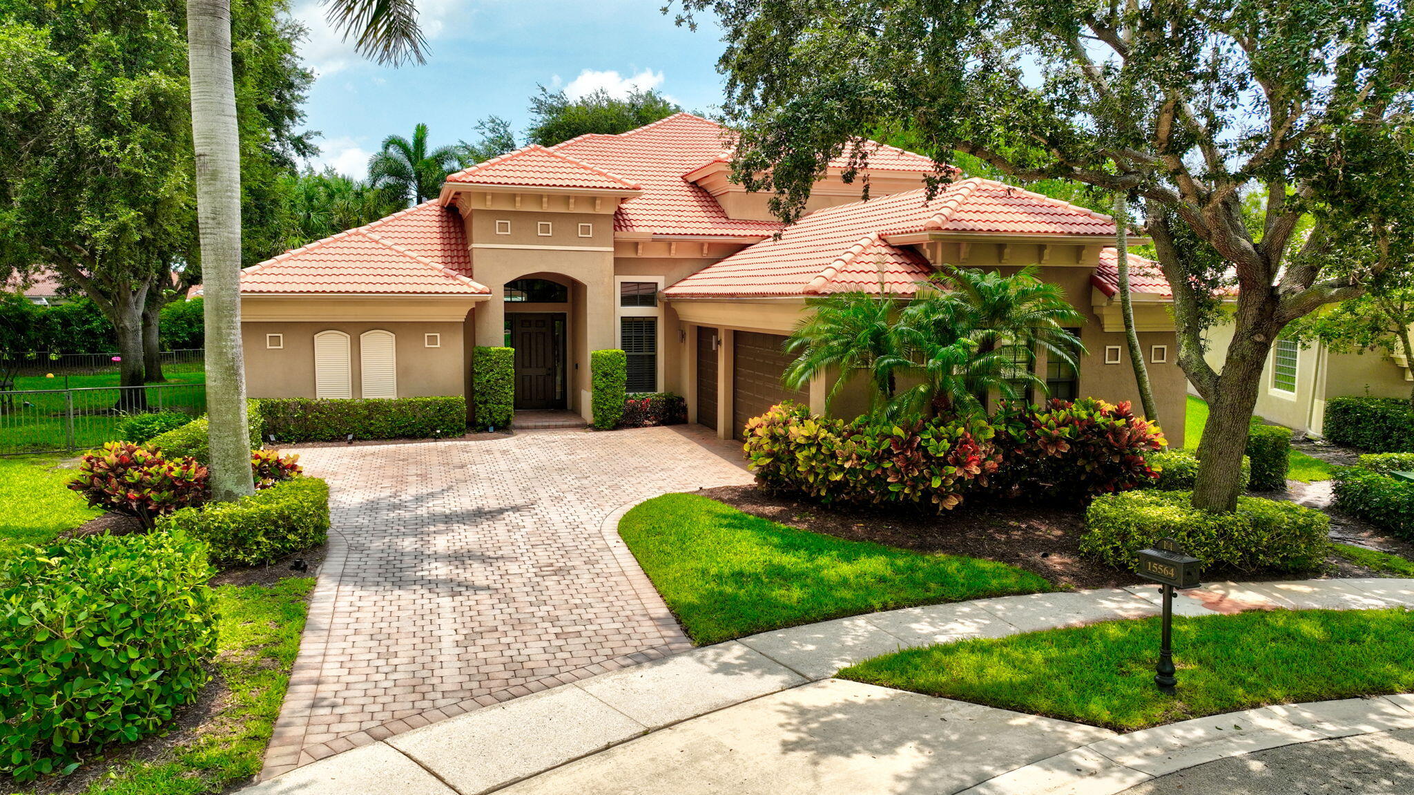 CASA BELLA - Residential