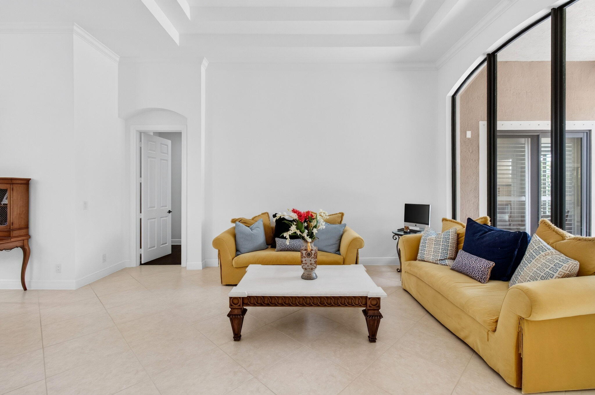 CASA BELLA - Residential