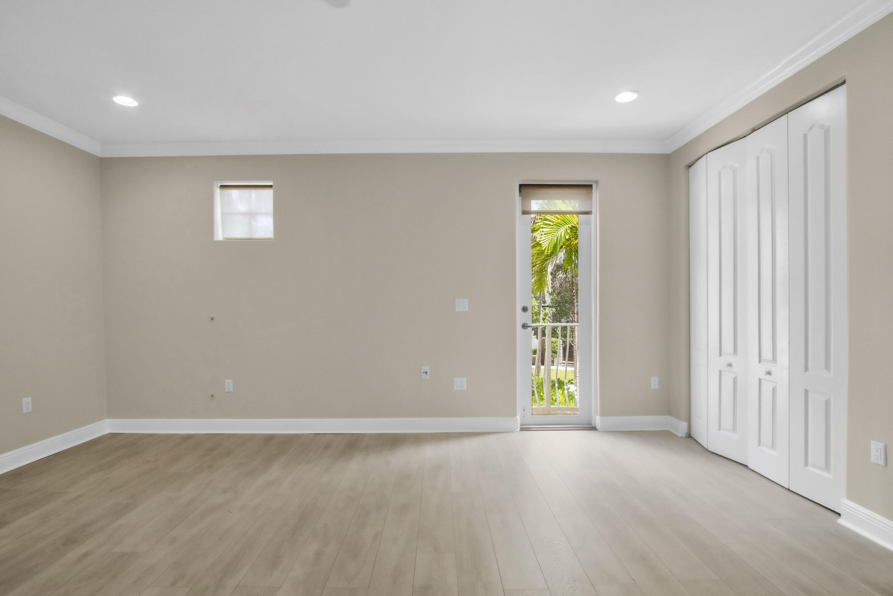 GRANDEUR - Residential