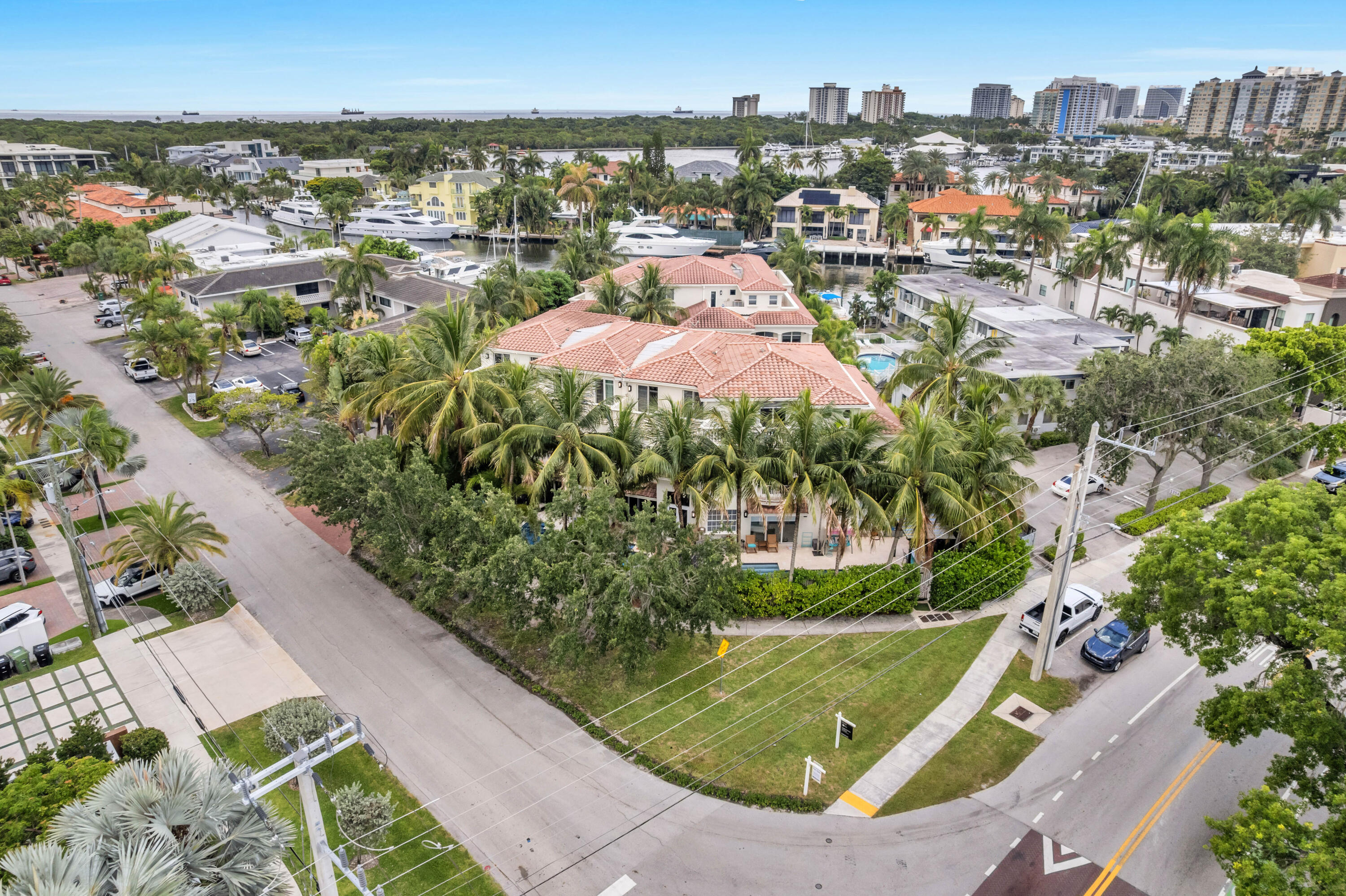 GRANDEUR - Residential