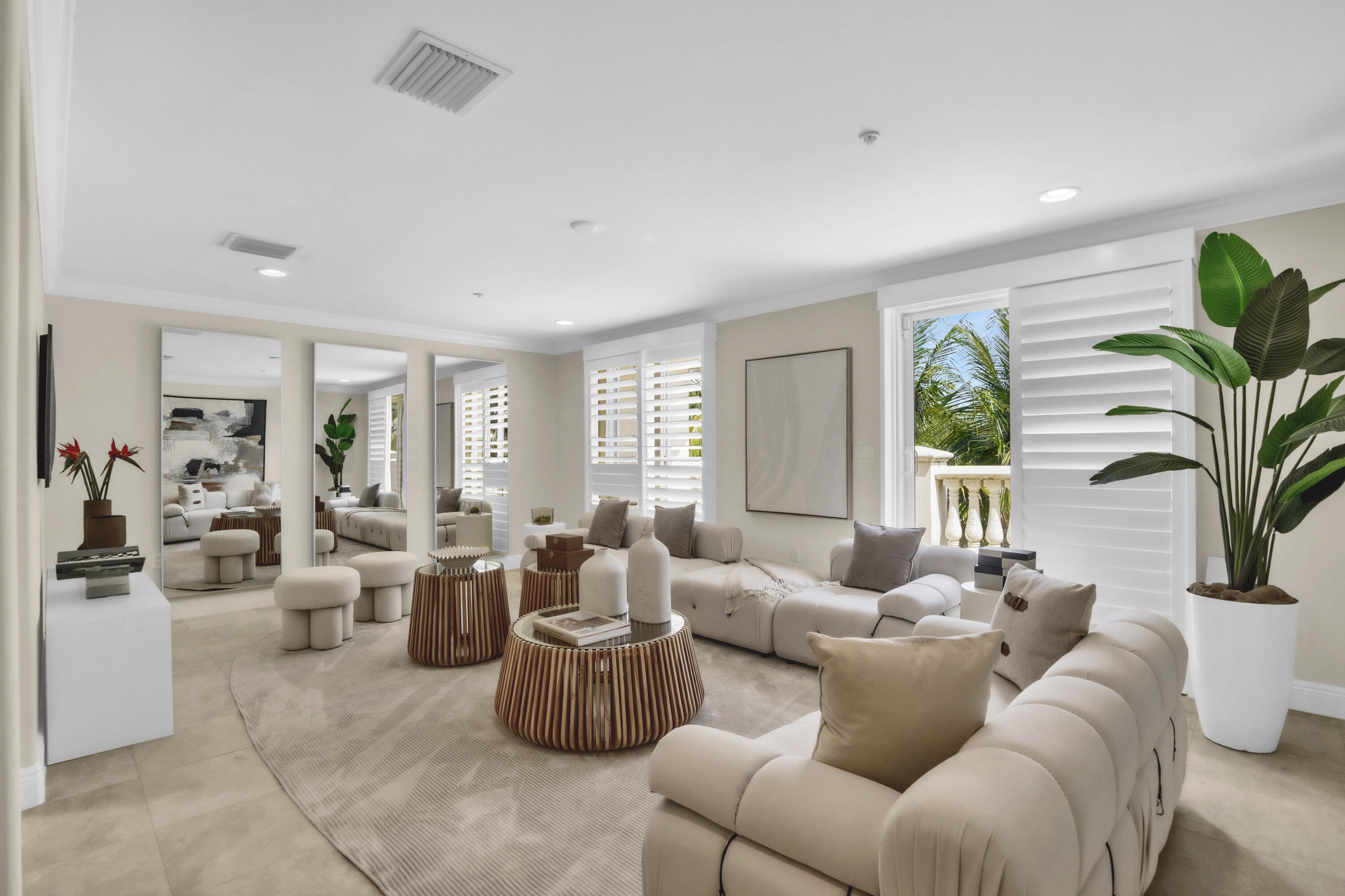 GRANDEUR - Residential