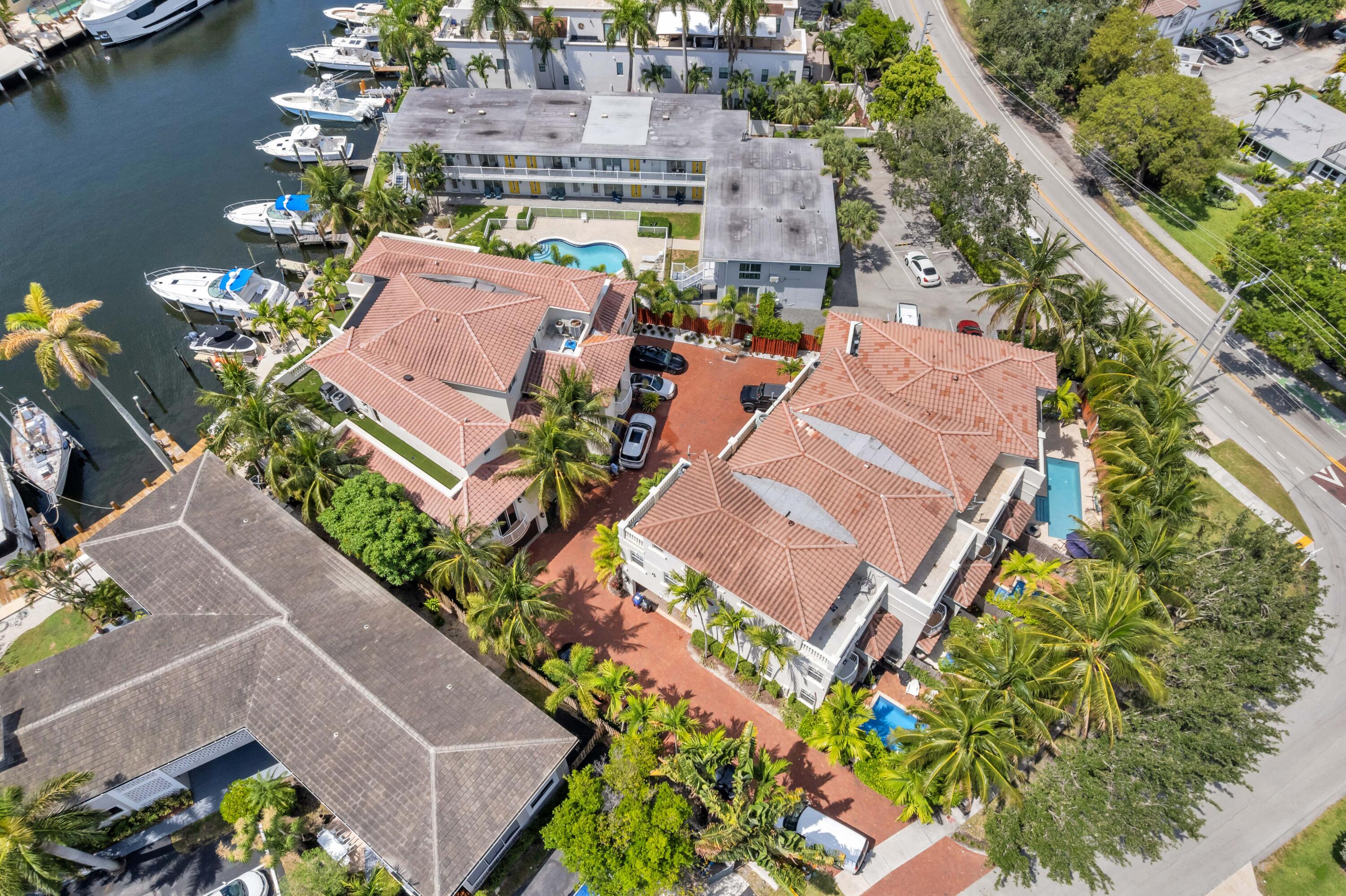 GRANDEUR - Residential