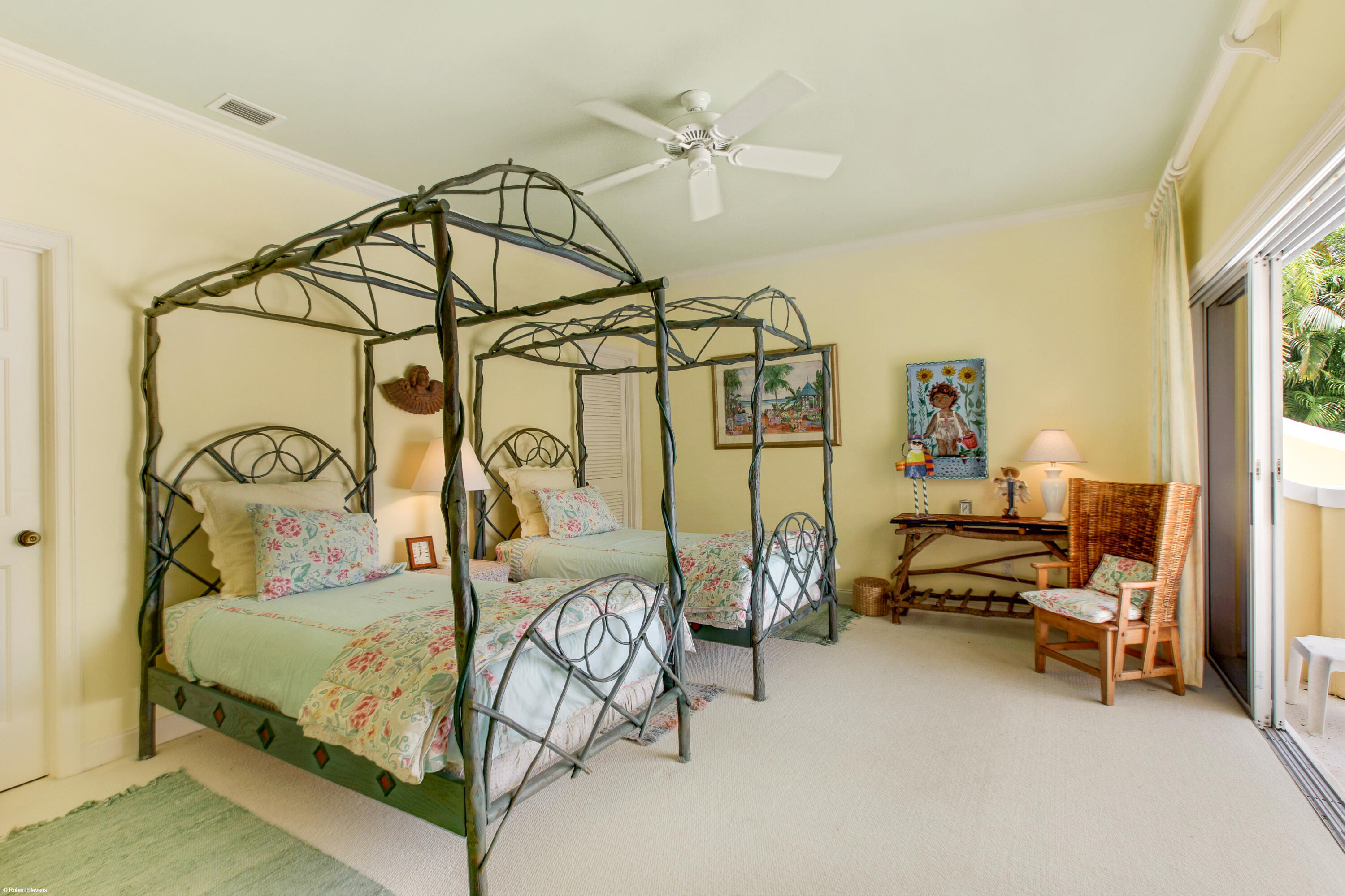 JUPITER ISLAND - Residential