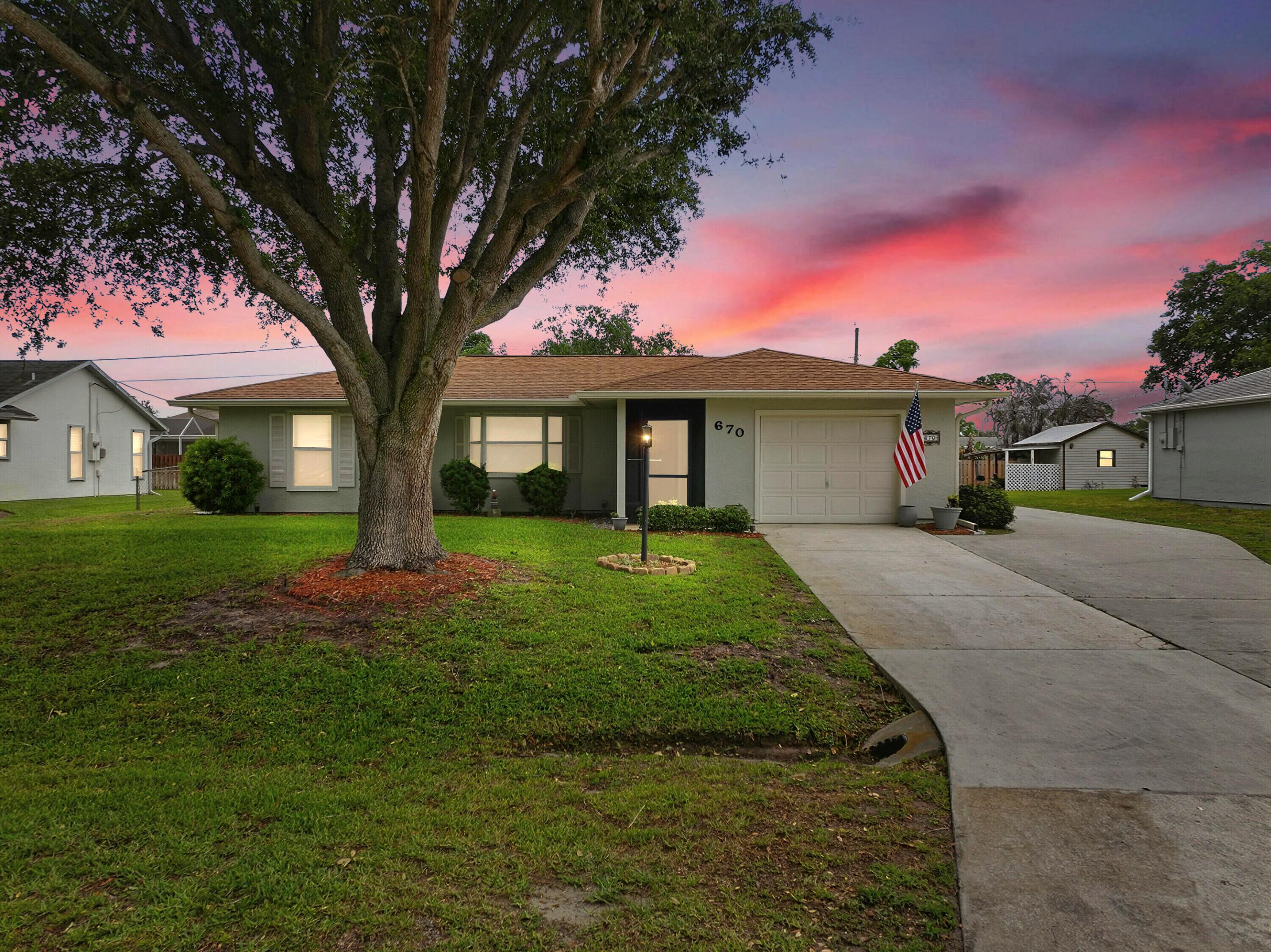 SEBASTIAN HIGHLANDS UNIT 15 - Residential