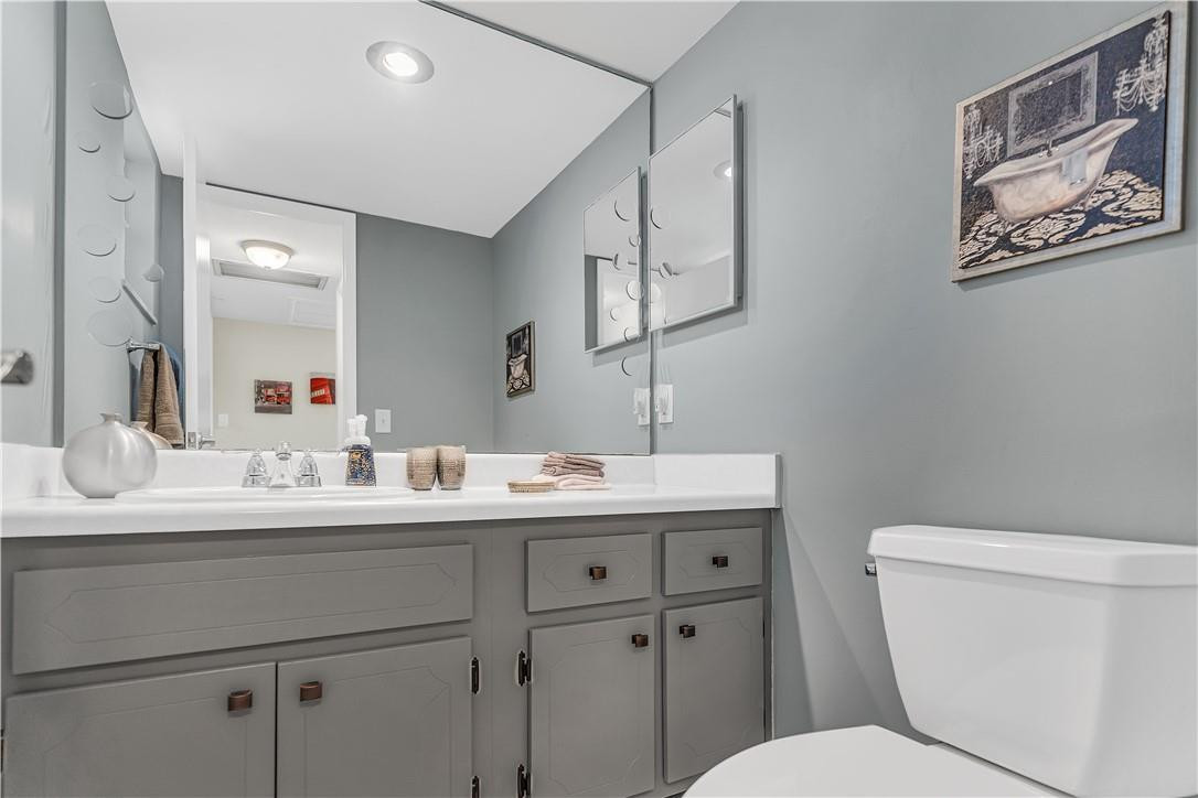 No 9 Palm-Aire Country Cl - Residential Lease