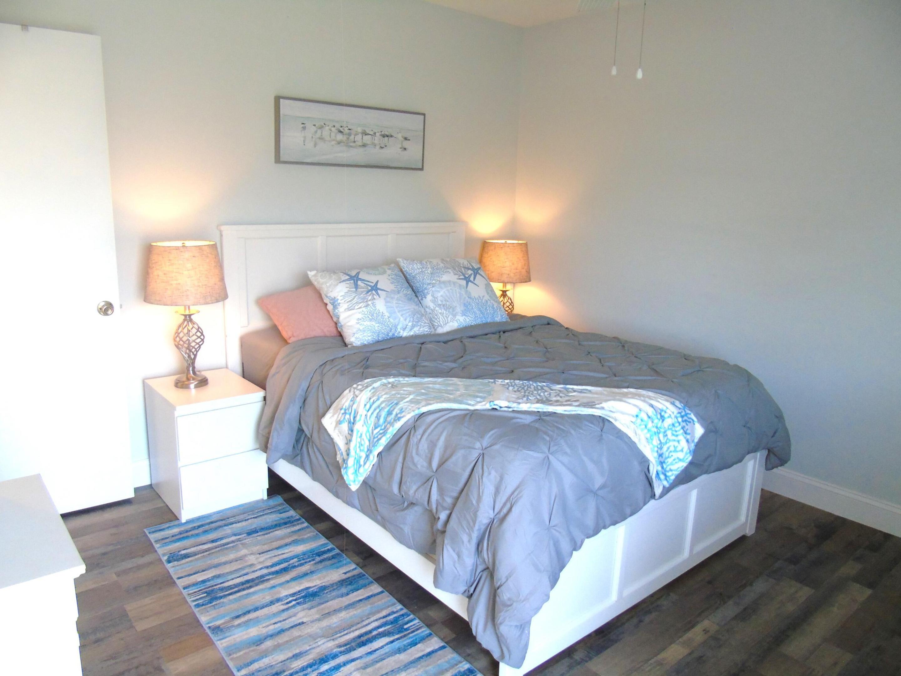 FOUR SEA SUNS CONDO - Residential