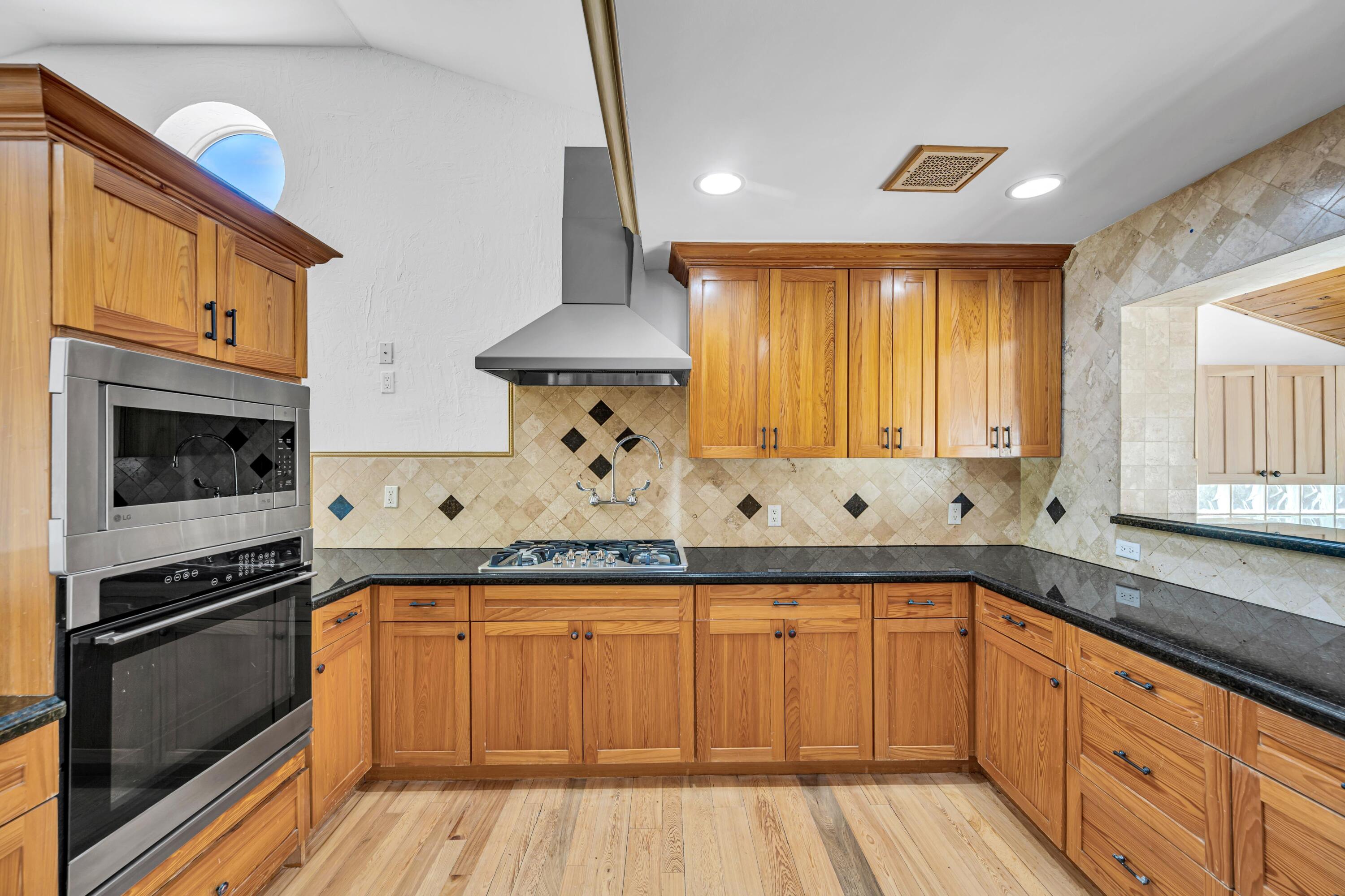 LAS OLAS PARK CORR PLAT - Residential