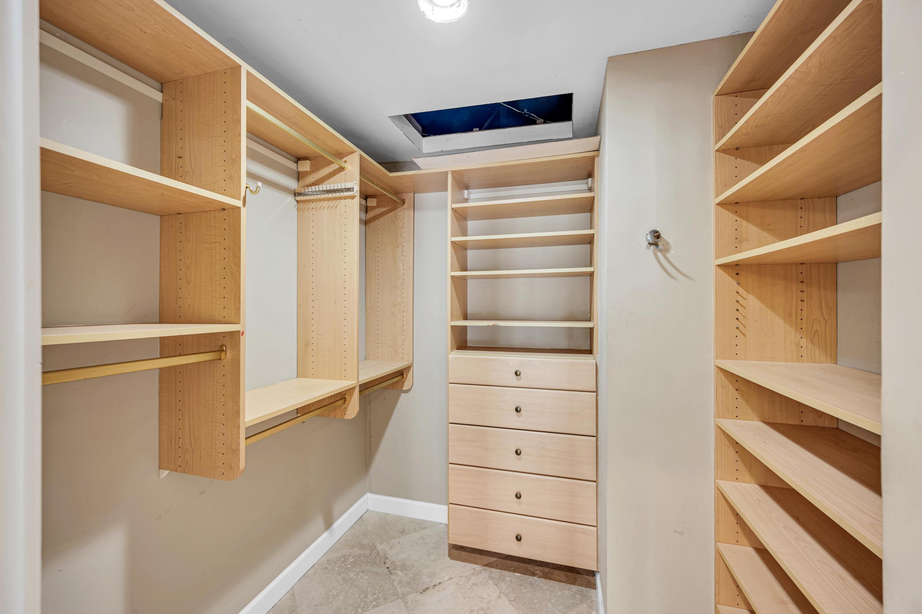 LAS OLAS PARK CORR PLAT - Residential